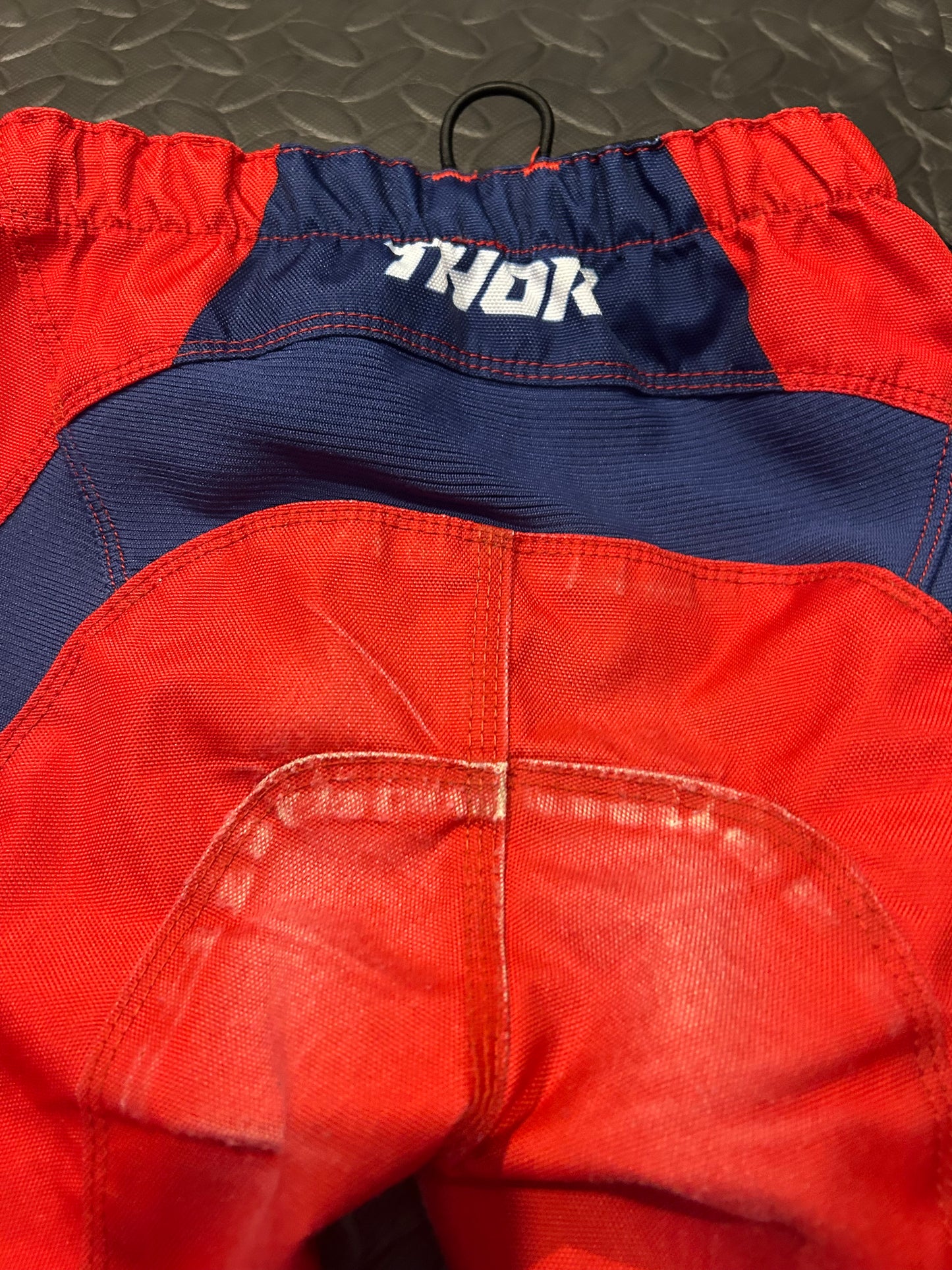 Thor pants age 4