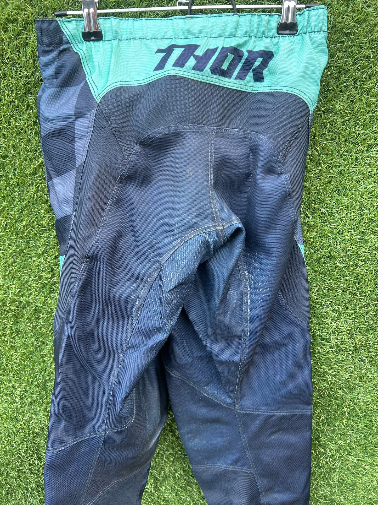 thor pants 26"