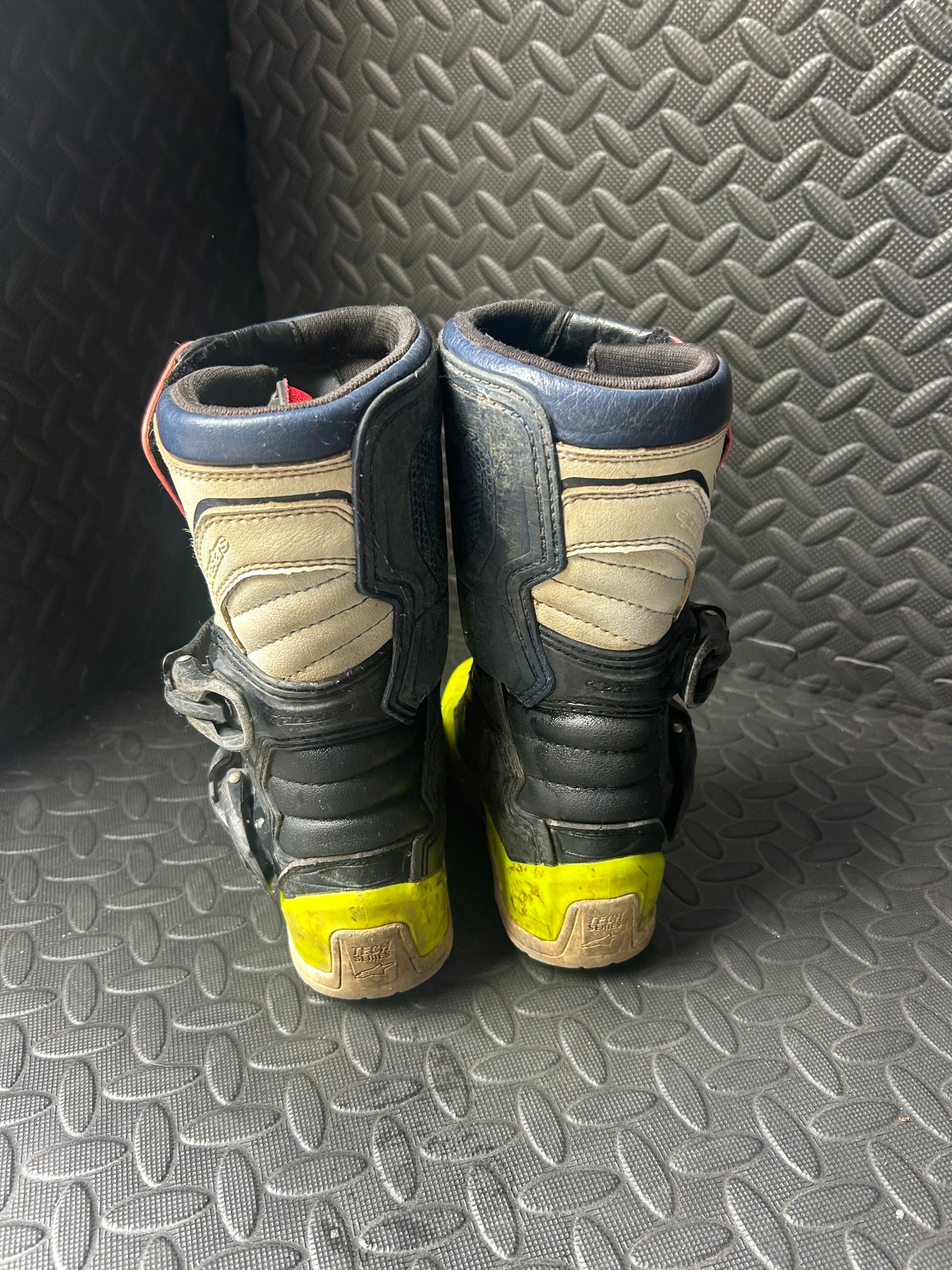 Alpinestars tech 3 13j