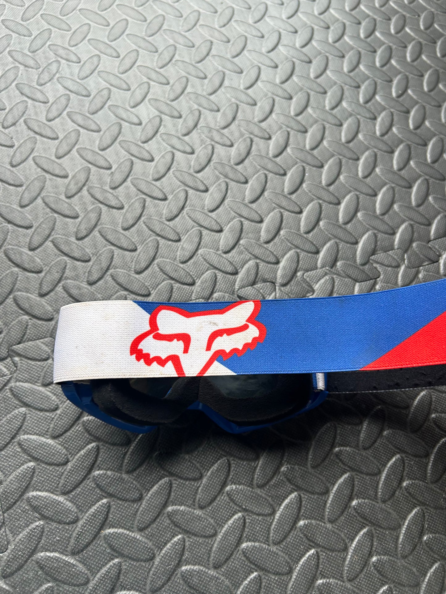 Youth fox goggles