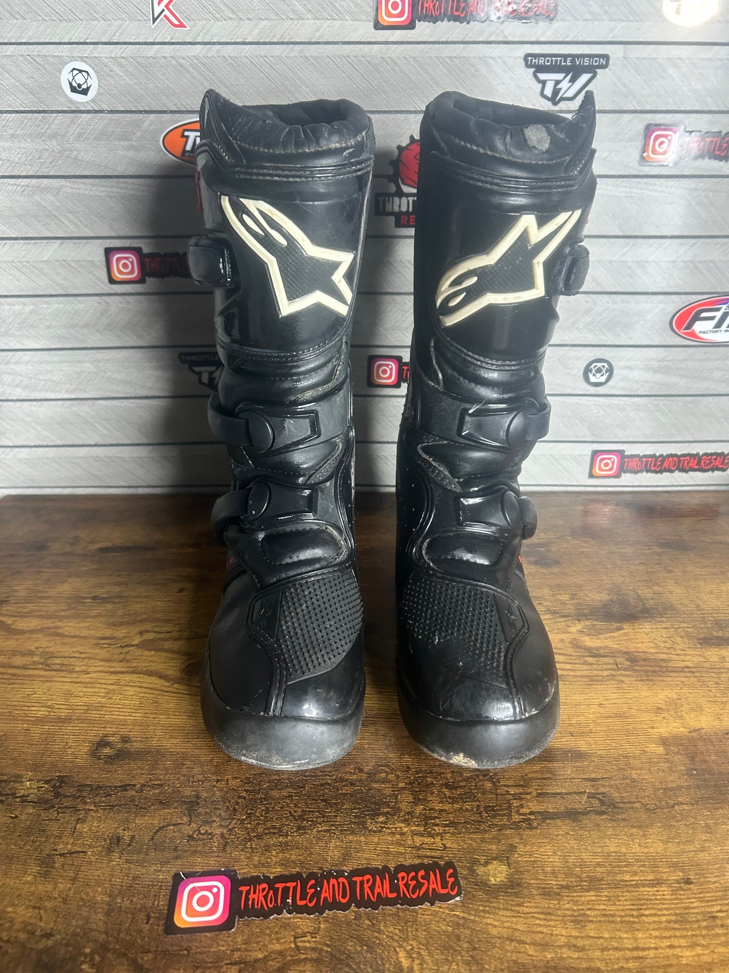 Alpinestars tech 3 UK2