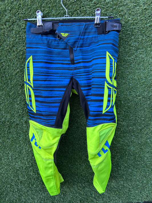 fly pants 22"