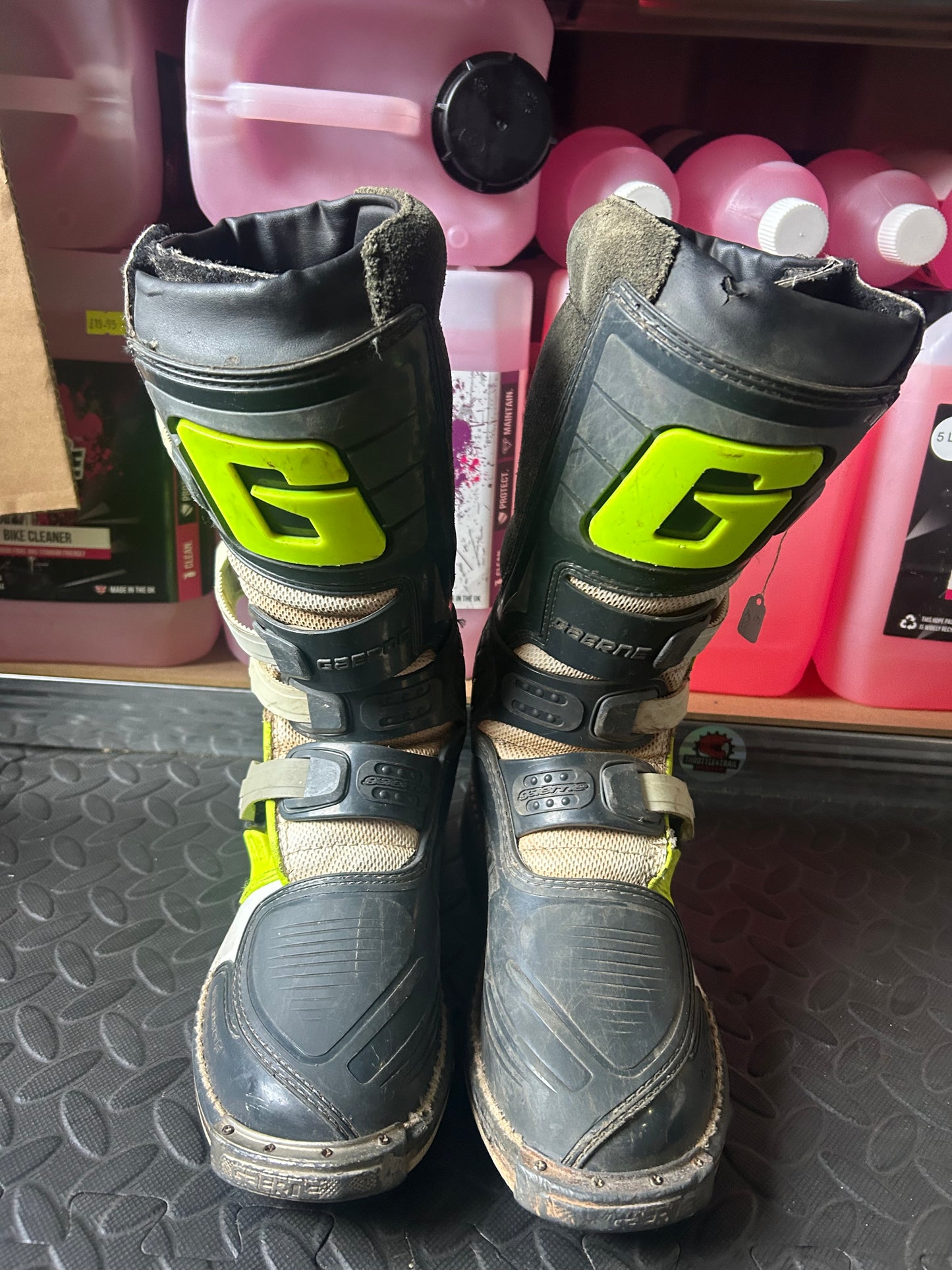 gaerne sgj uk4