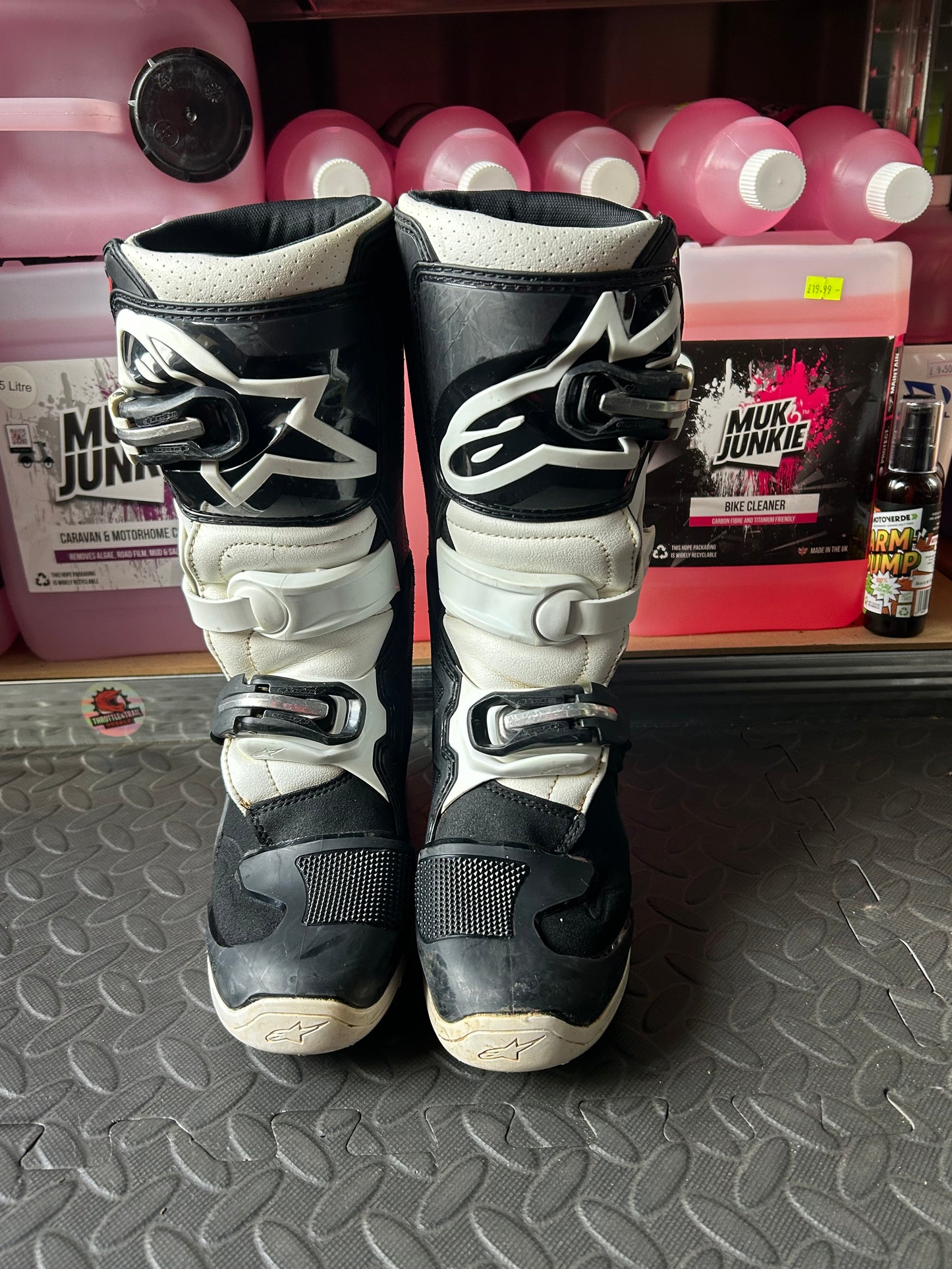 alpinestars tech 7 uk2