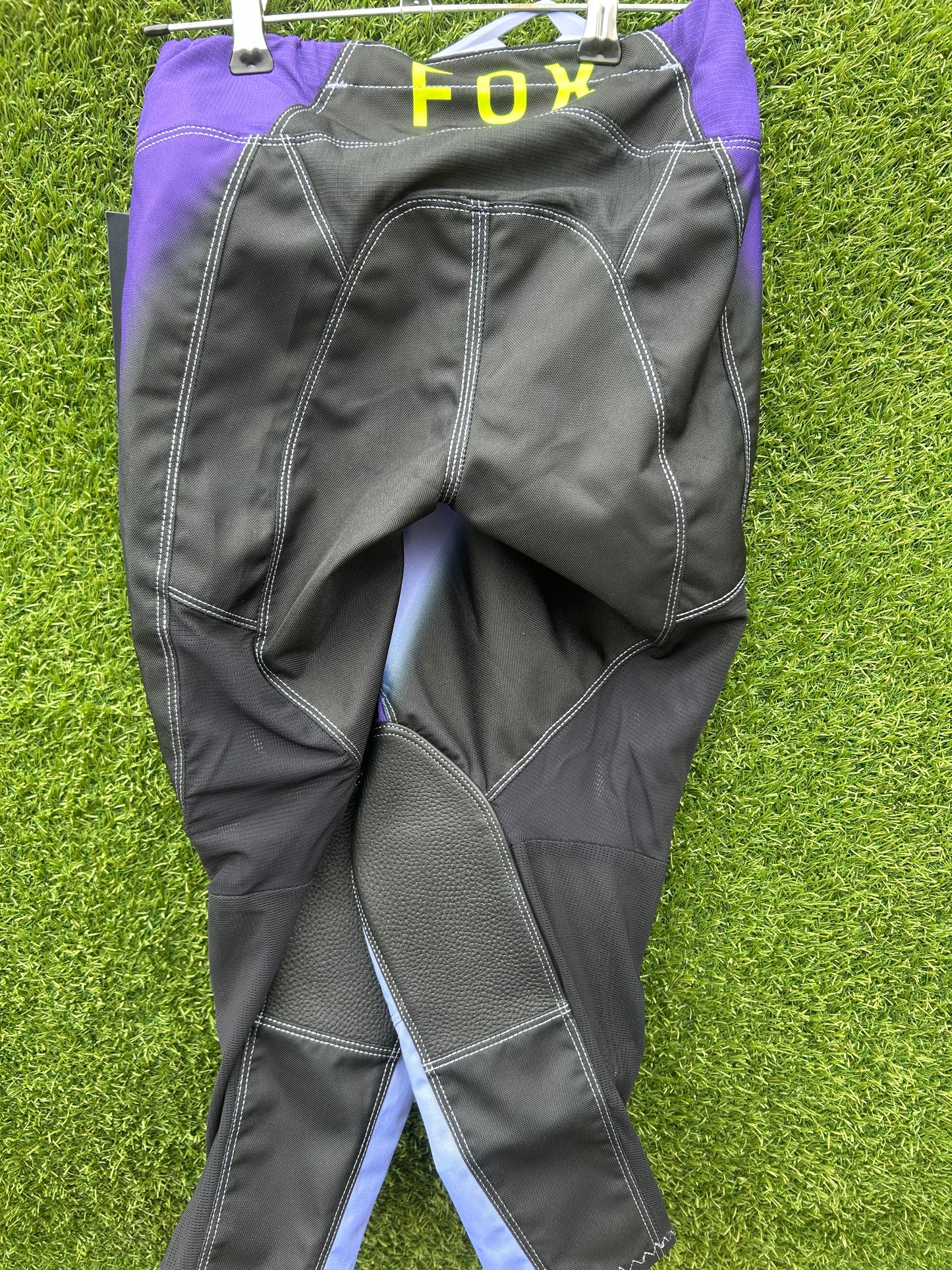 NEW fox pants 24"