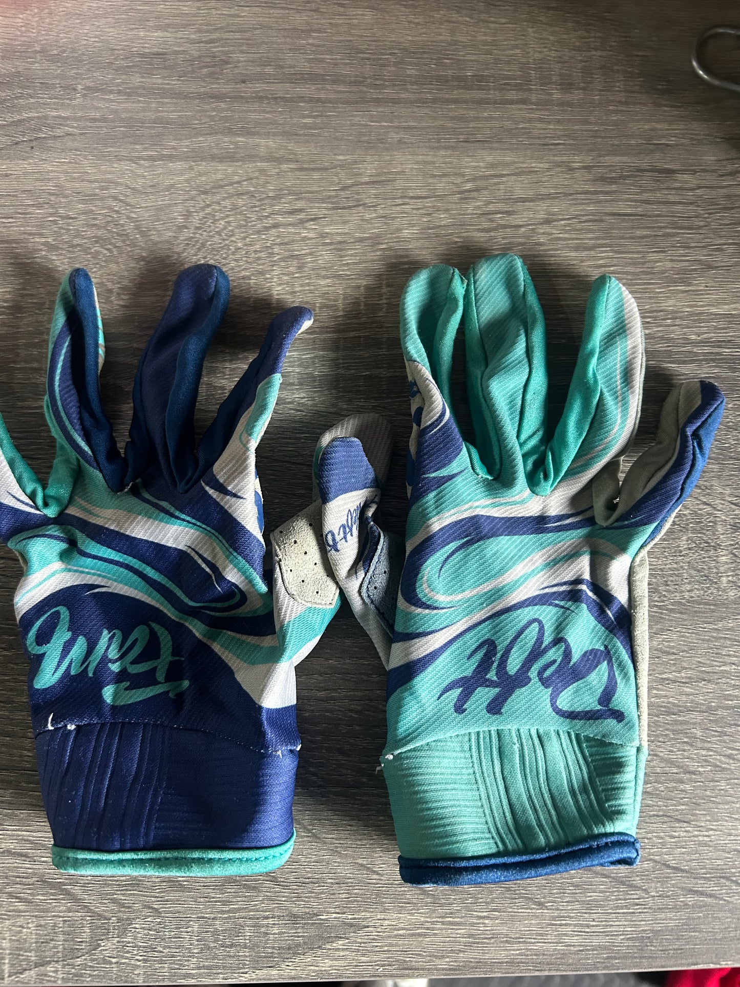 Deft gloves Large Pre-owned