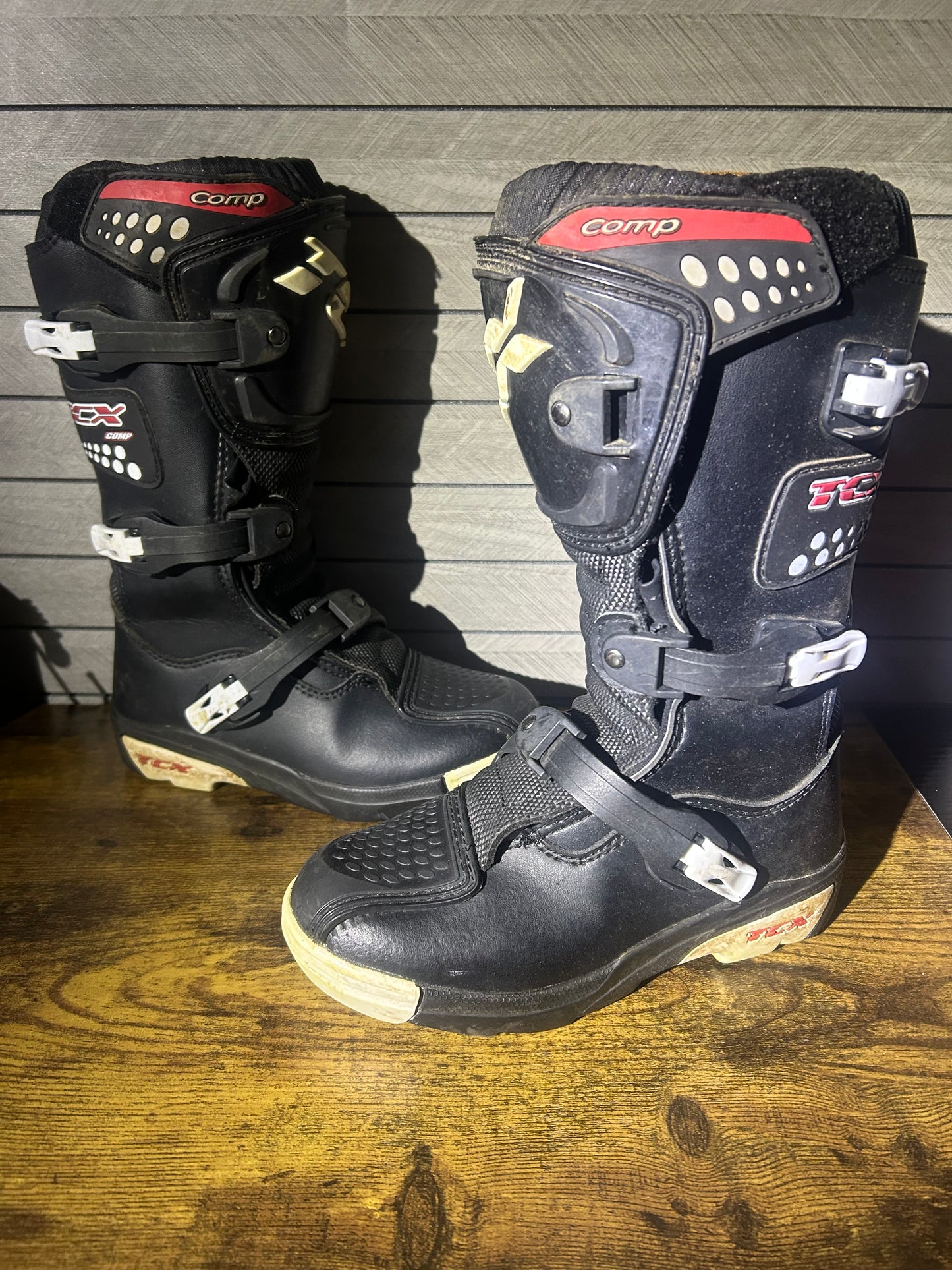 tcx boots uk13