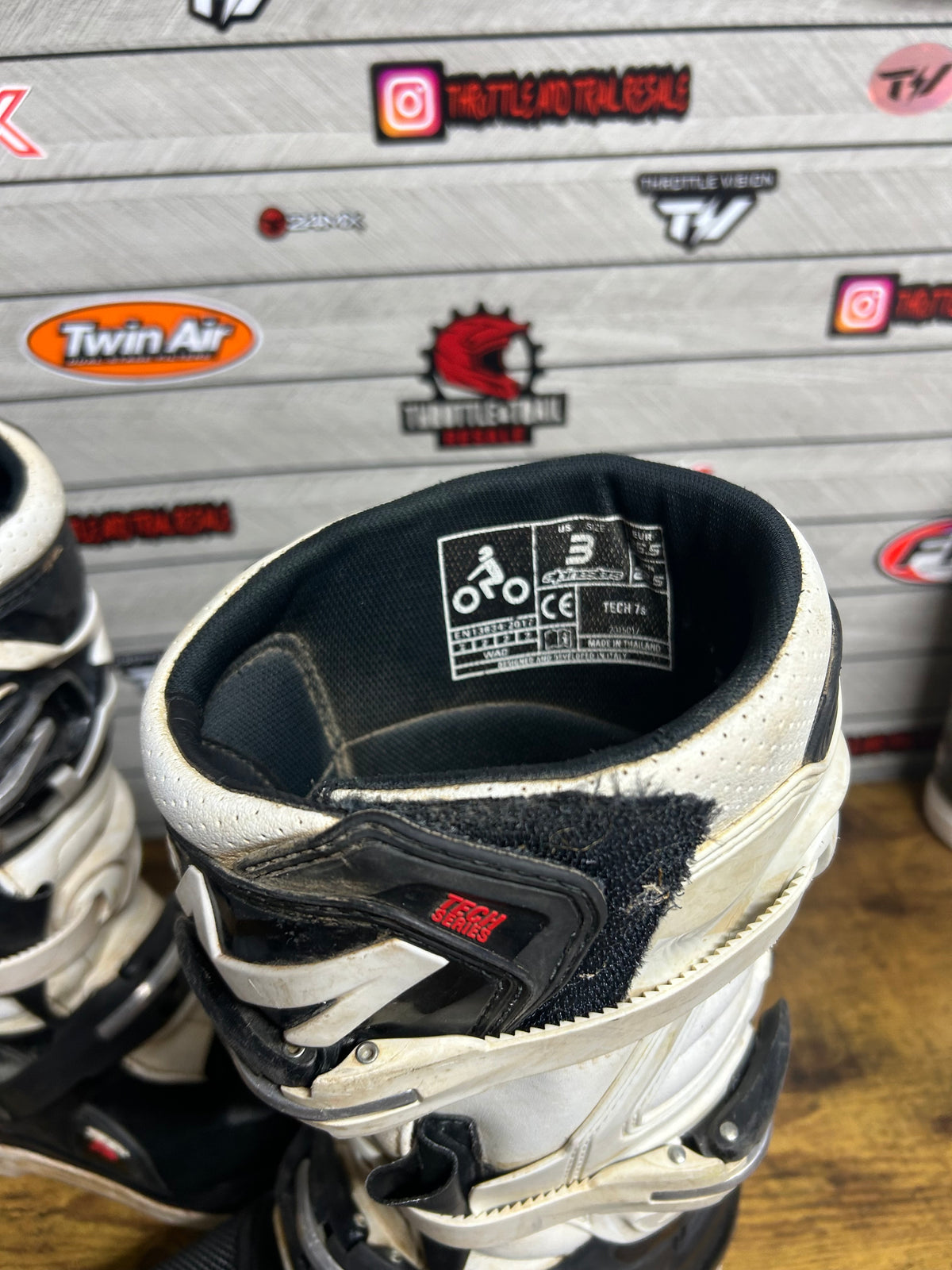 alpinestars tech 7s uk2