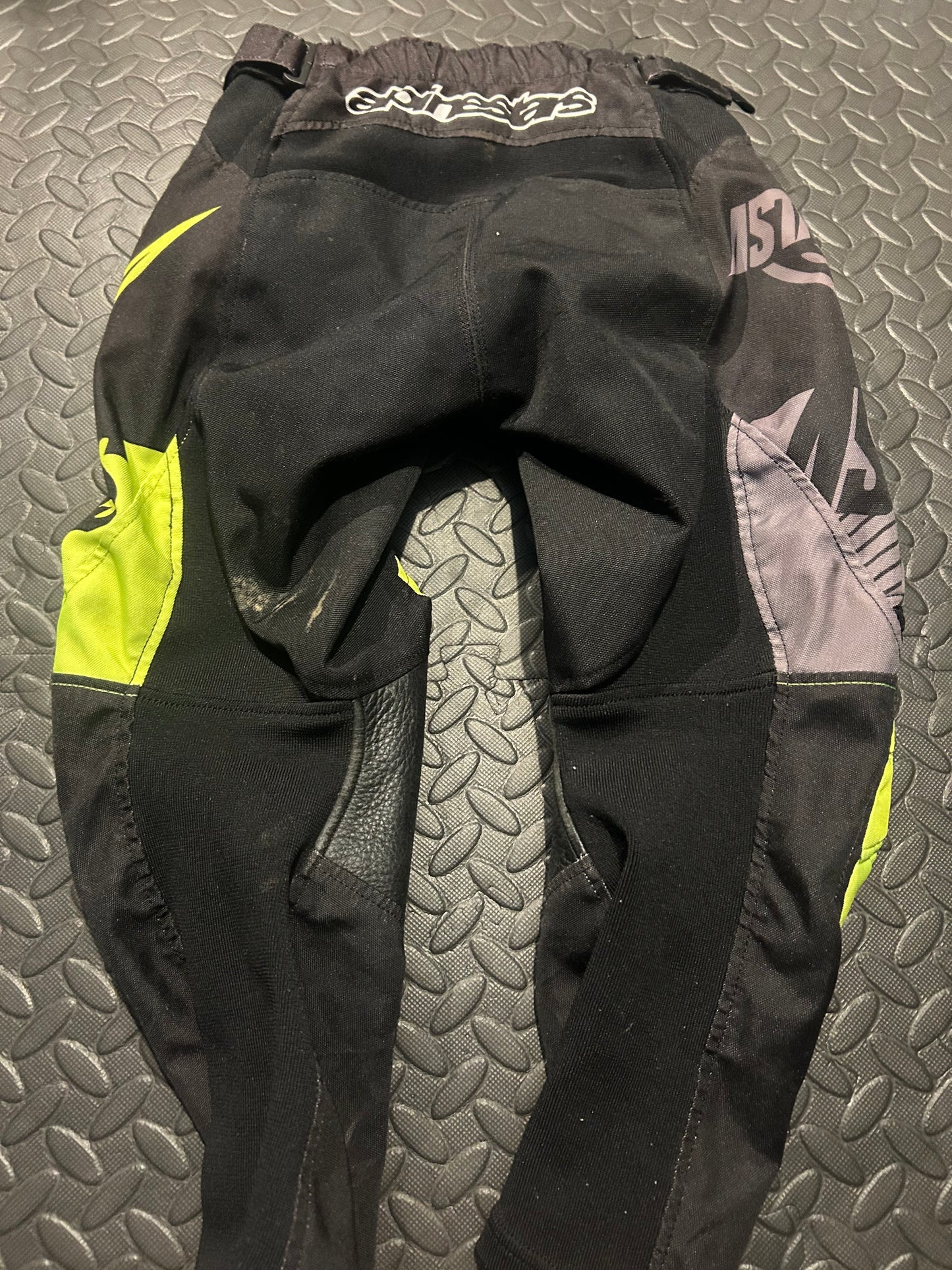 Alpinestars pants 26”