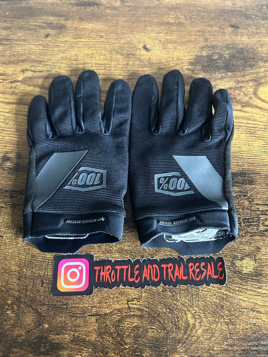 100% gloves youth large