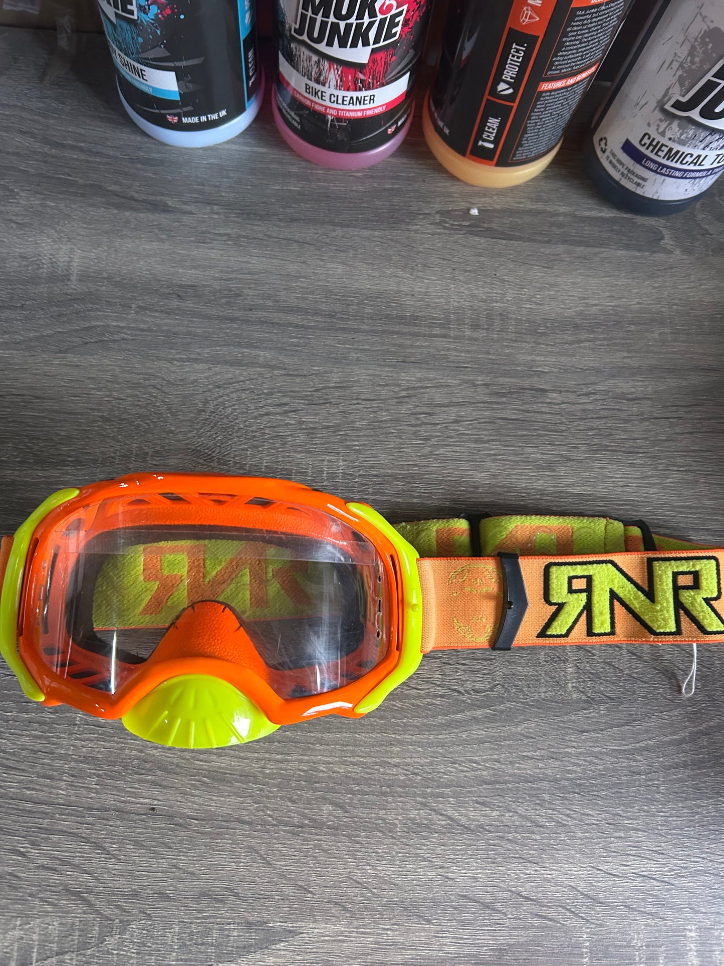 rip n roll goggles - used