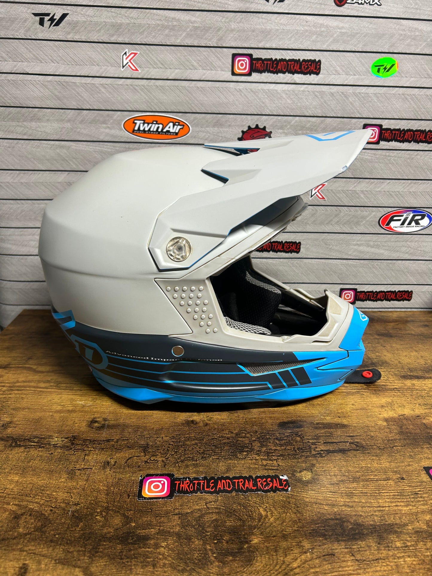 6D ATR-1 58-59cm Pre-Owned