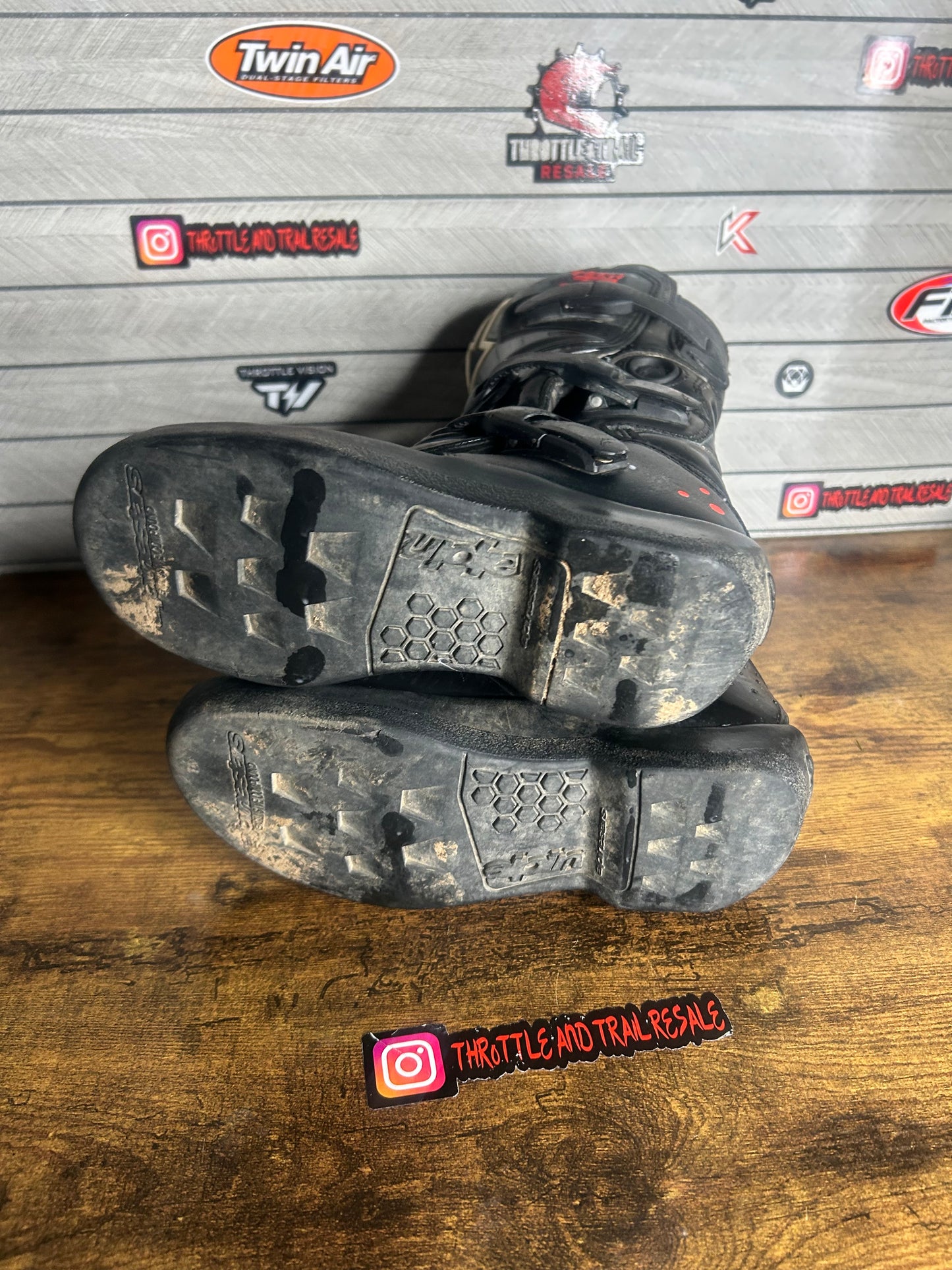 Alpinestars tech 3 UK2