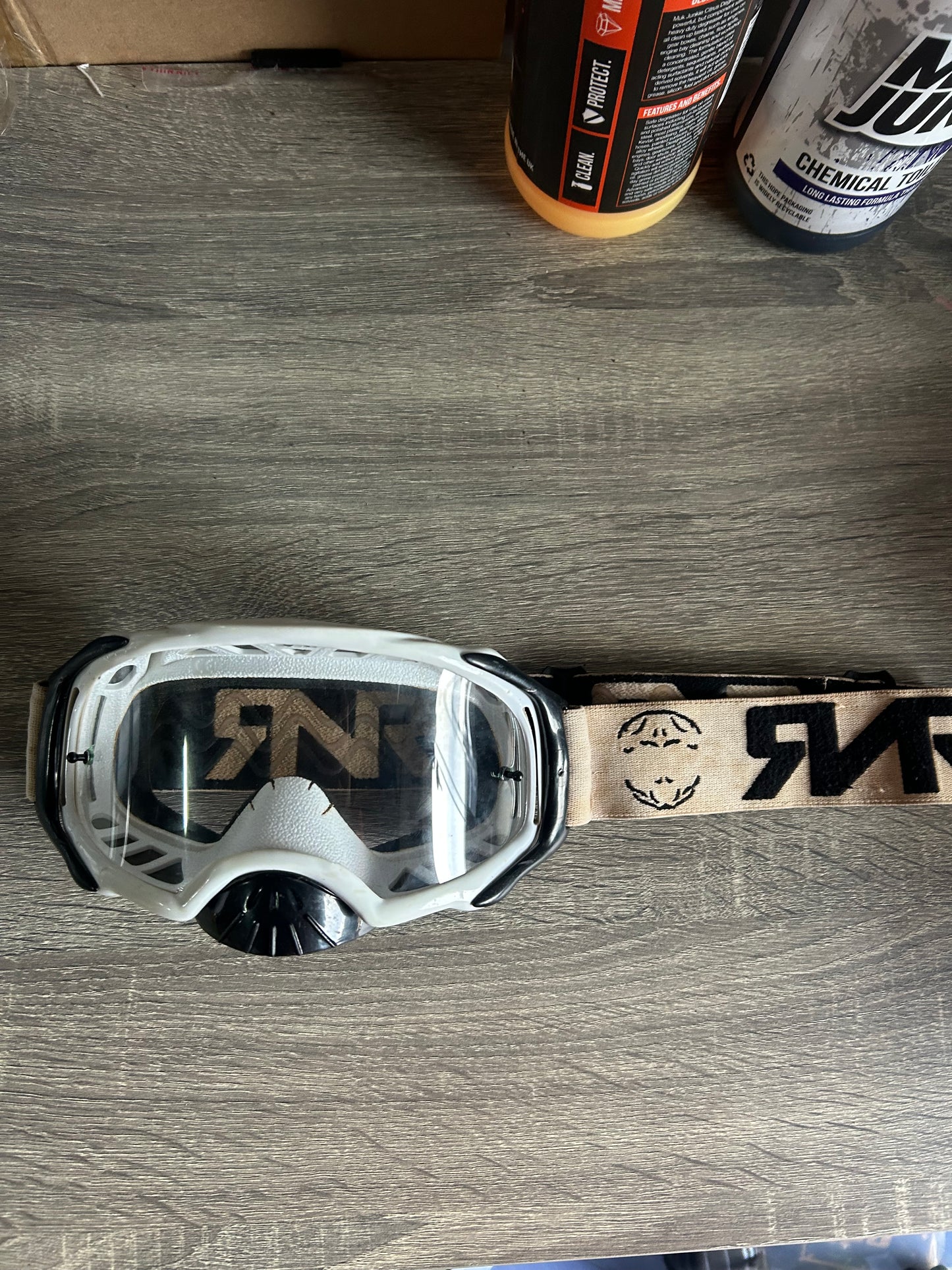 rip n roll goggles