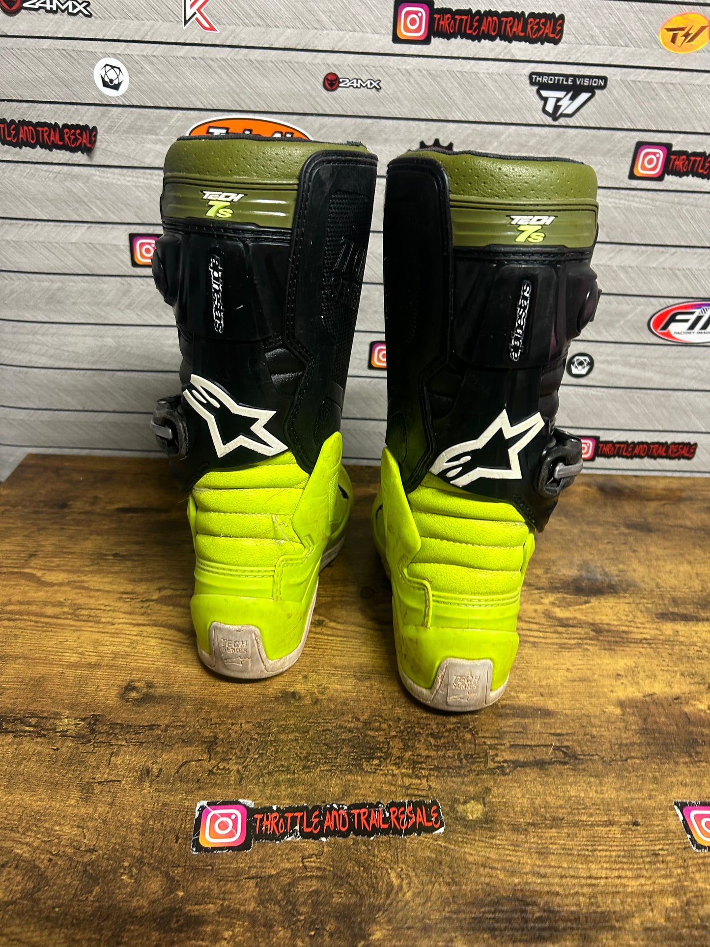 alpinestars tech 7s uk2