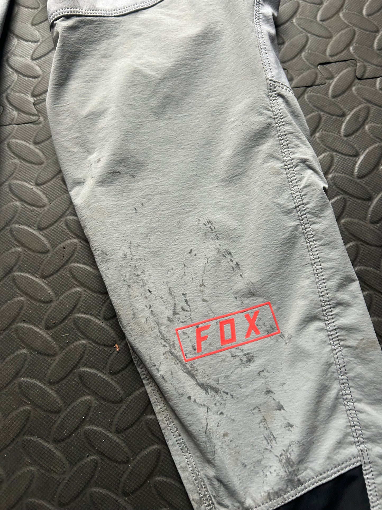 Fox mtb pants y28”