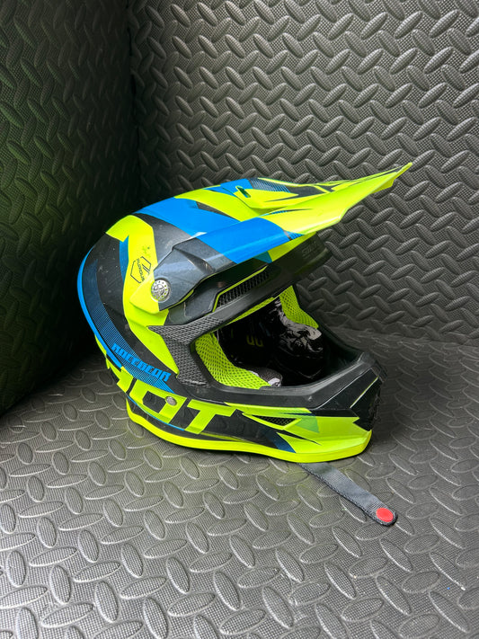 Shot helmet 48-50cm
