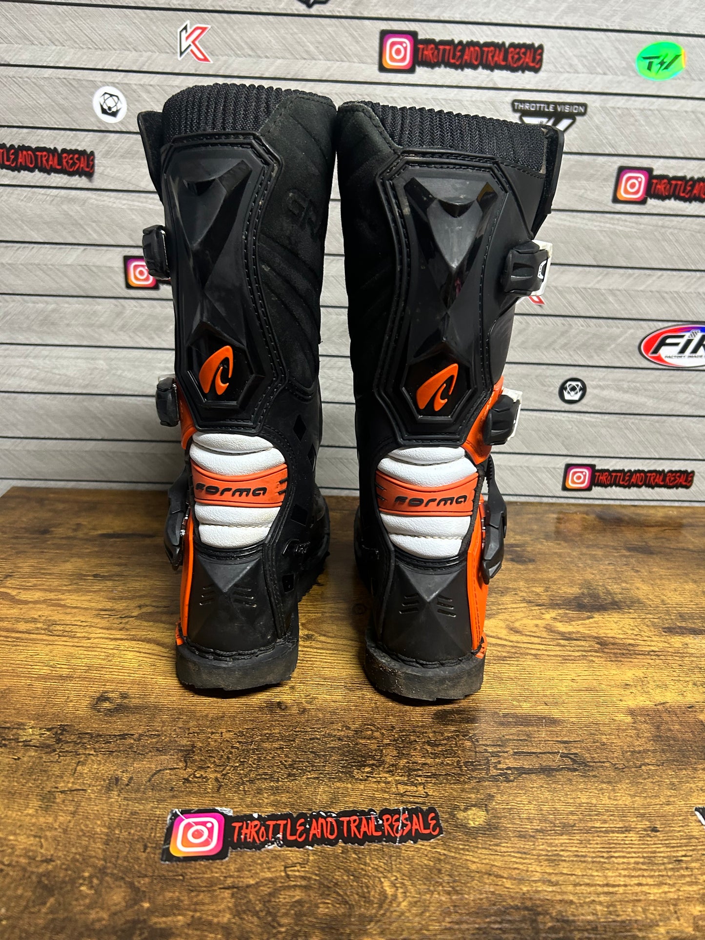forma boots uk2