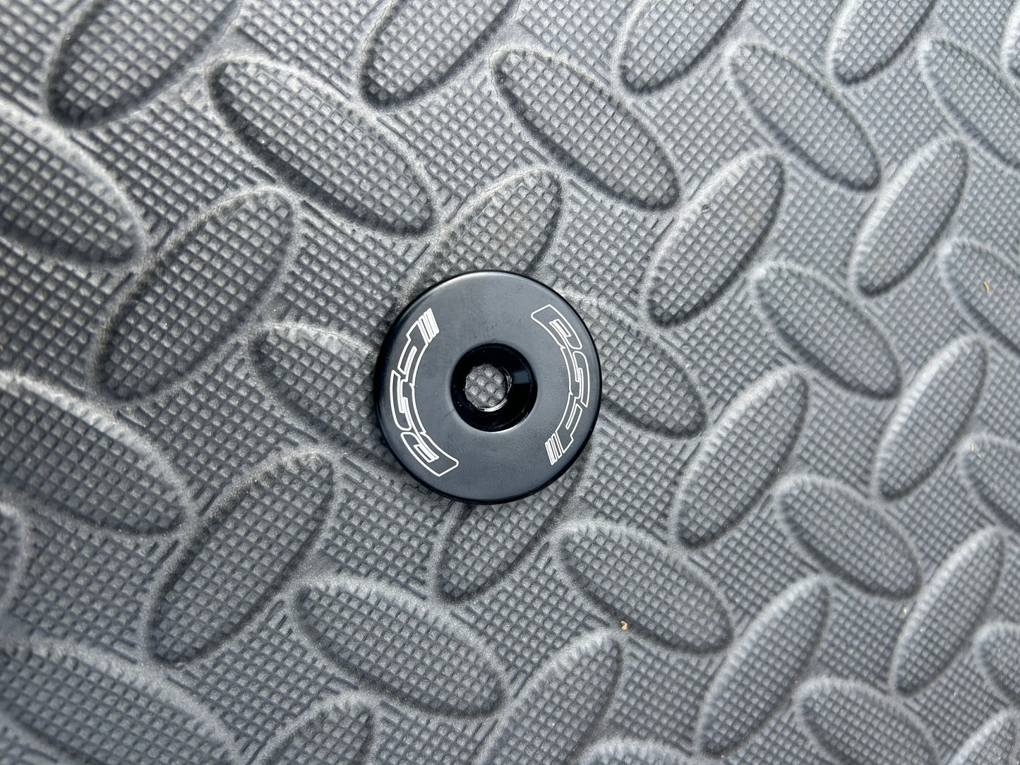 Fsa top cap