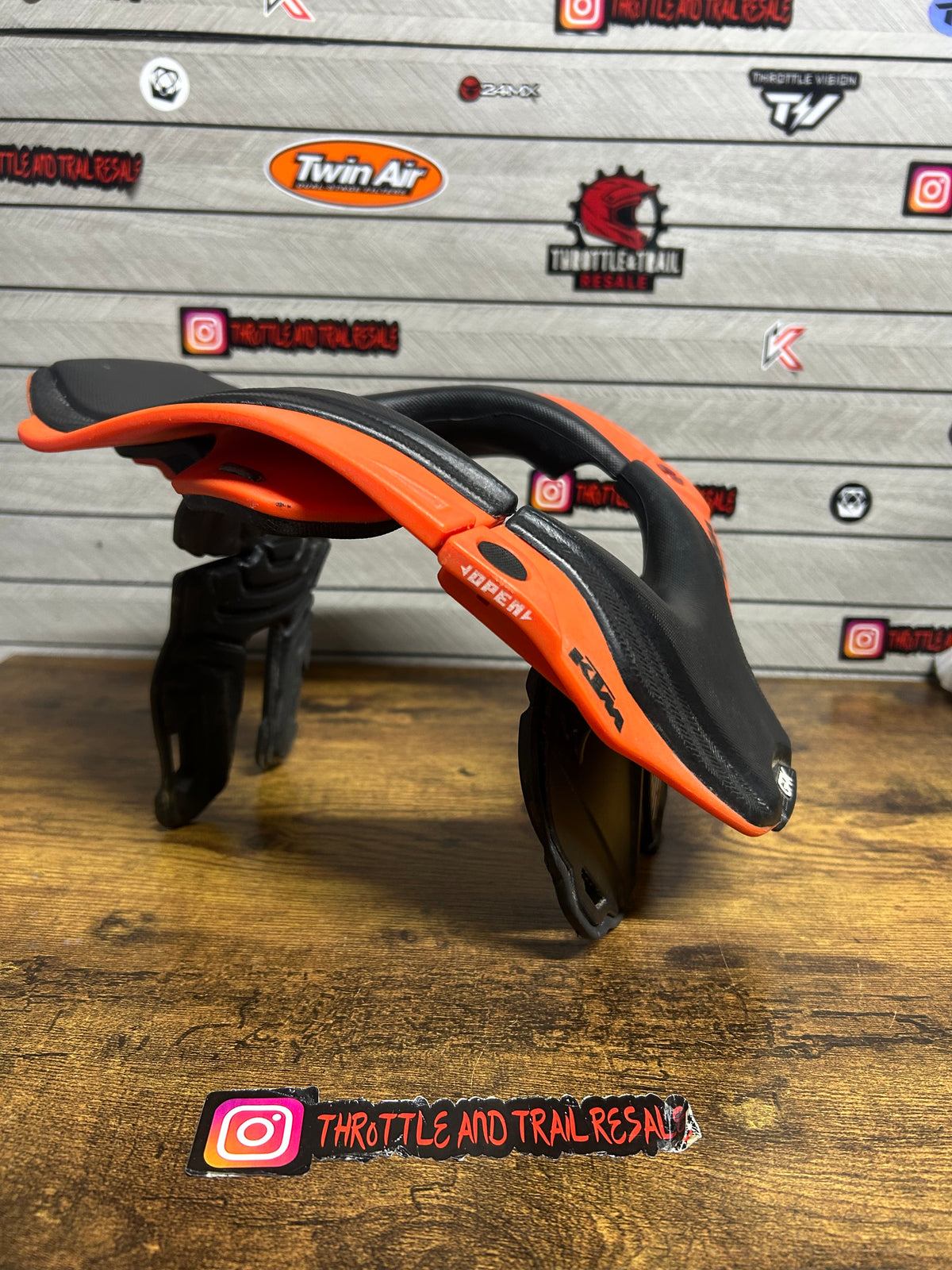 Leatt x KTM youth neck brace
