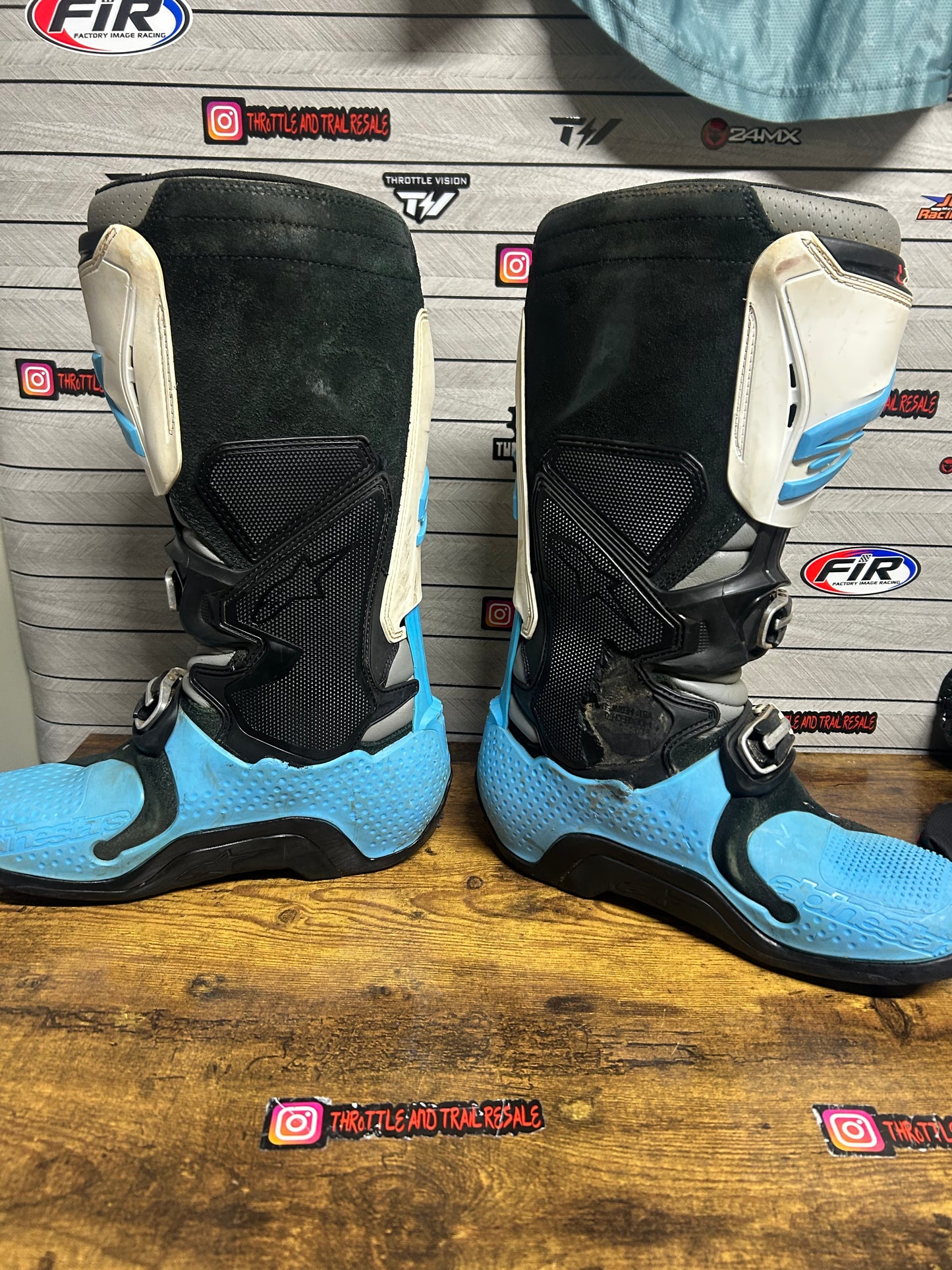 alpinestars tech 10 uk9