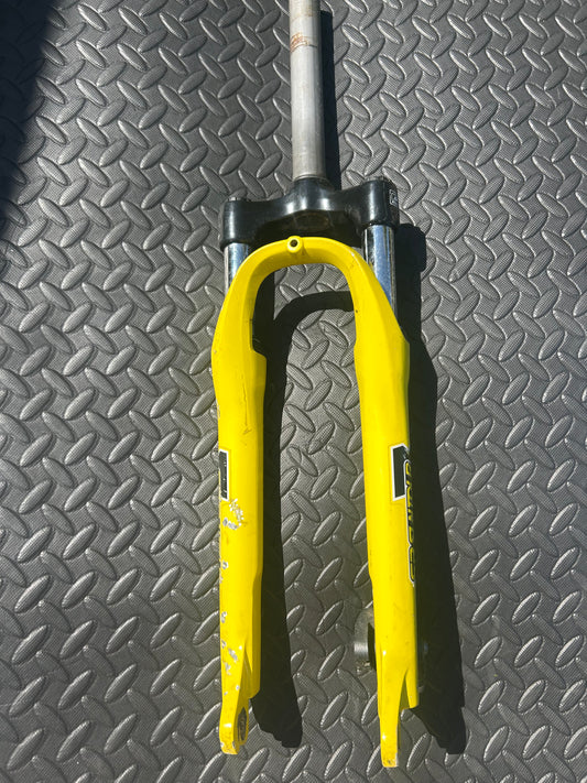 Sr suntour forks 24”