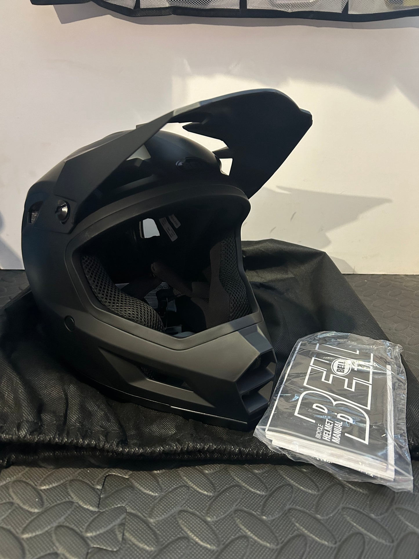 Bell mtb helmet