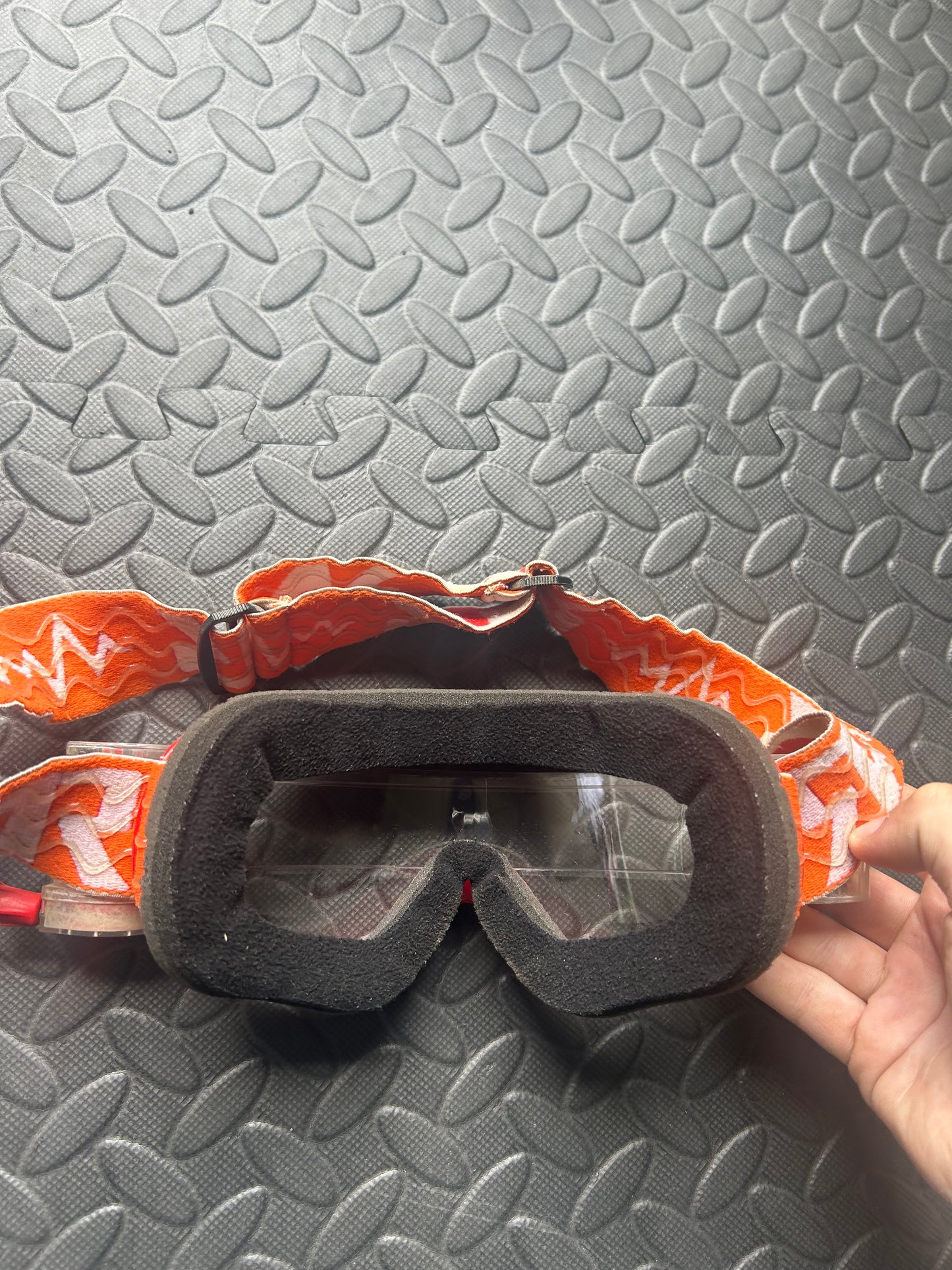 Rip n roll goggles