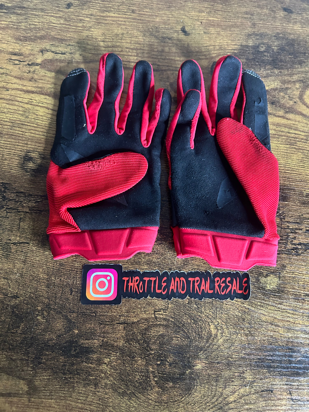 100% gloves youth large