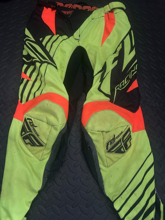 Fly pants 32”