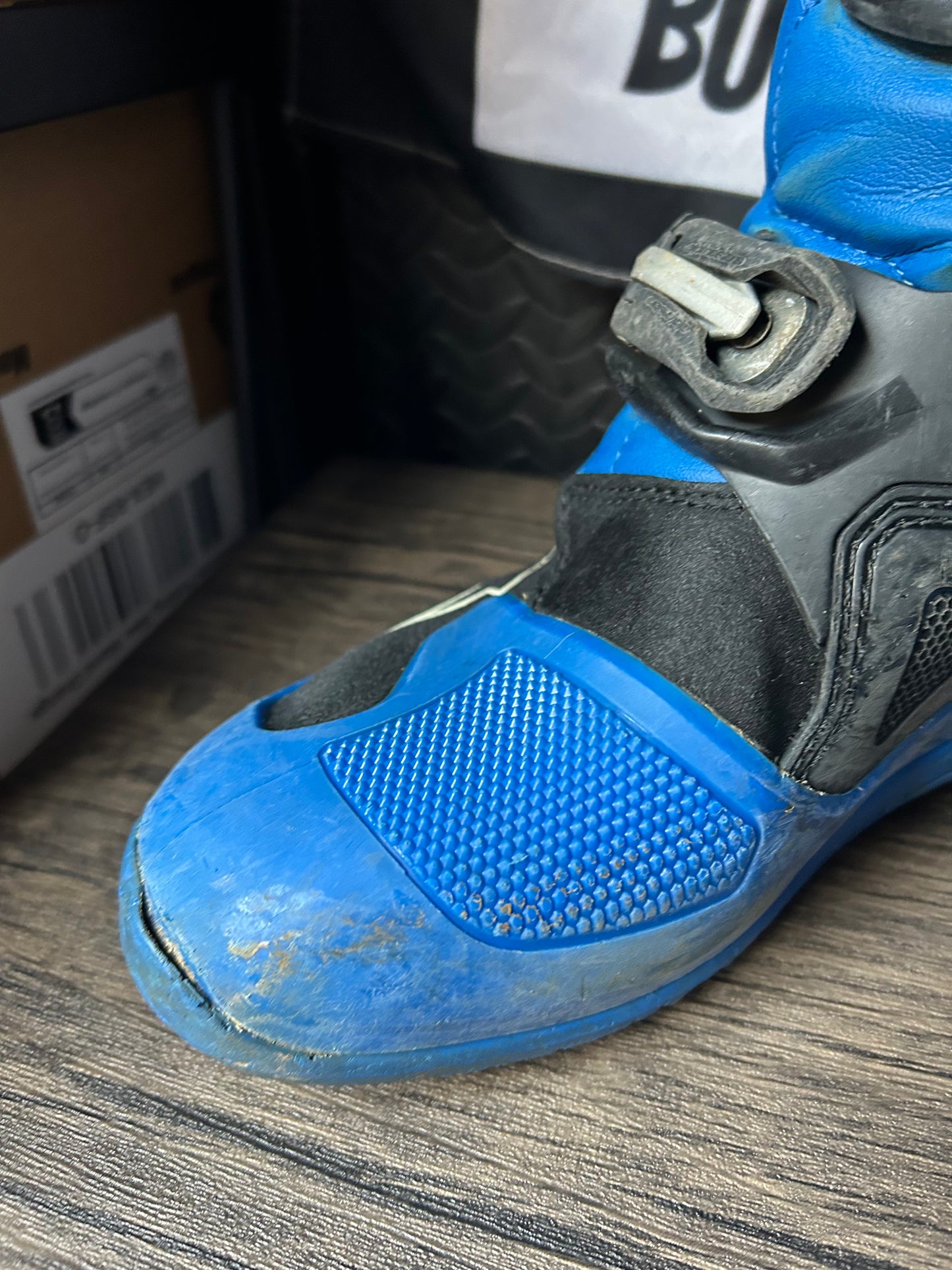 alpinestars tech 7 uk6