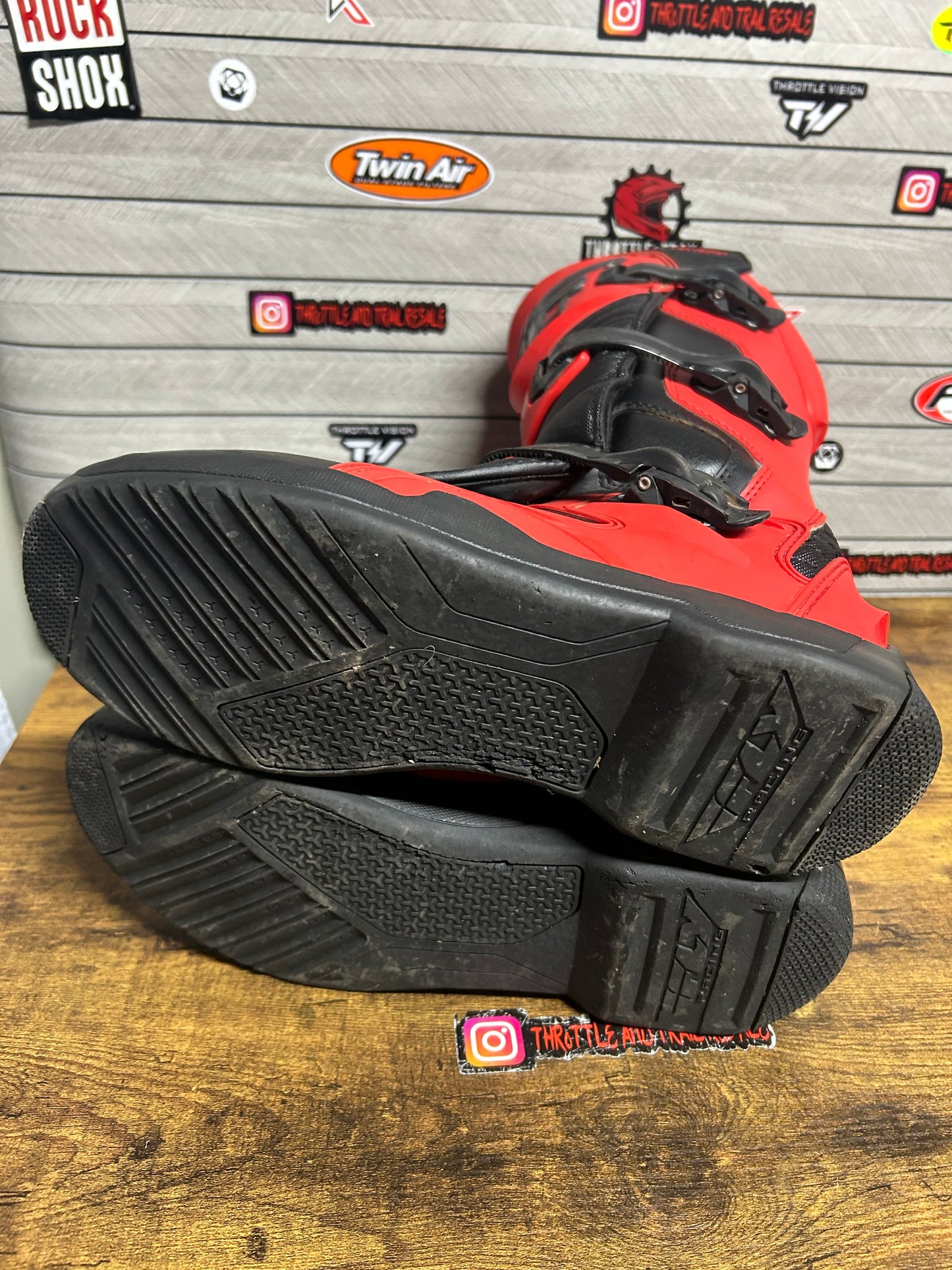 Fly boots uk10