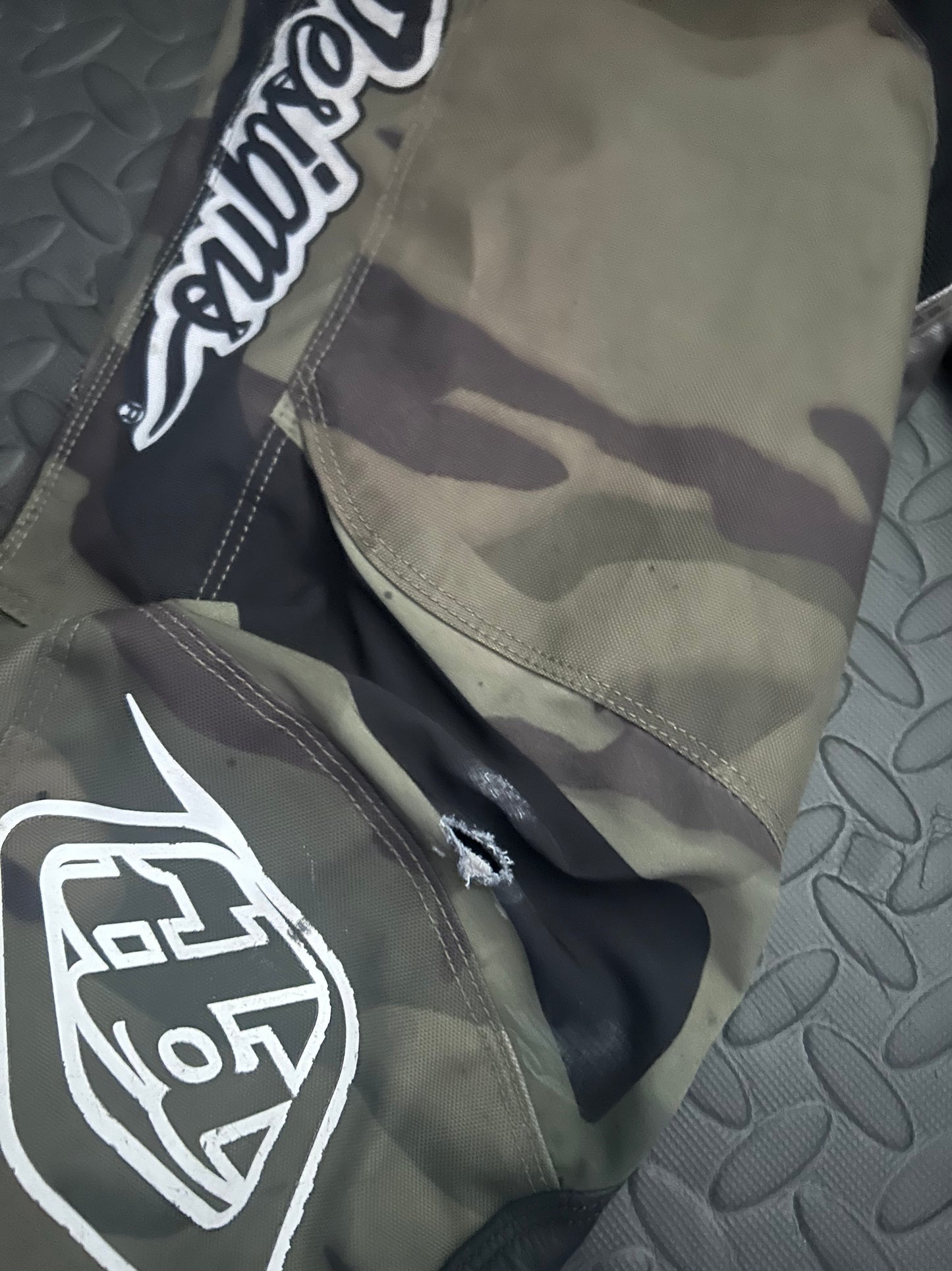 Troy Lee designs pants 30”