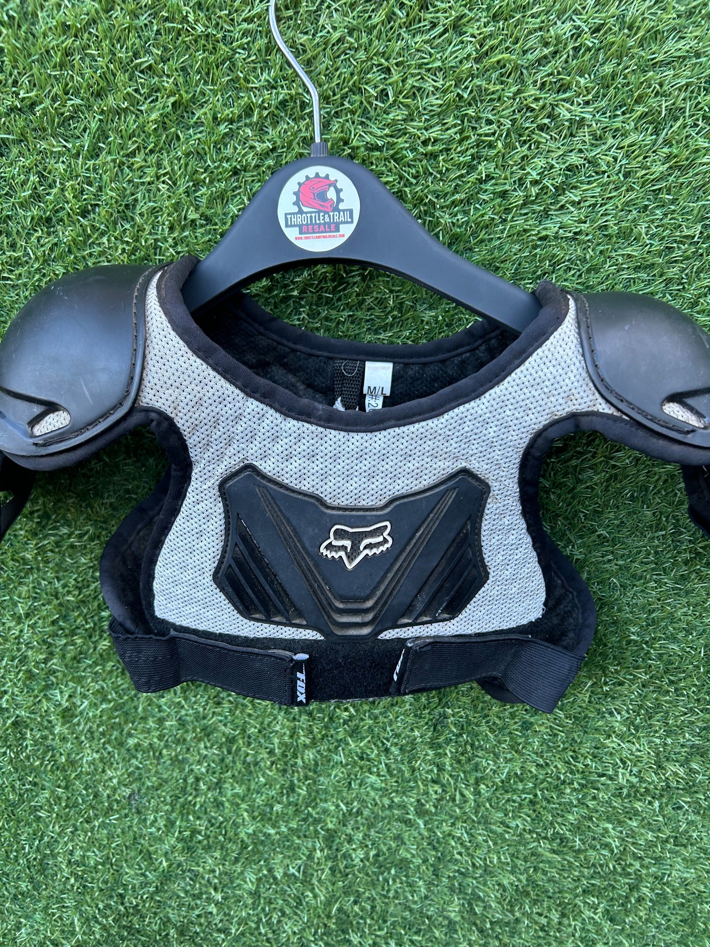 fox peewee chest guard ym/l