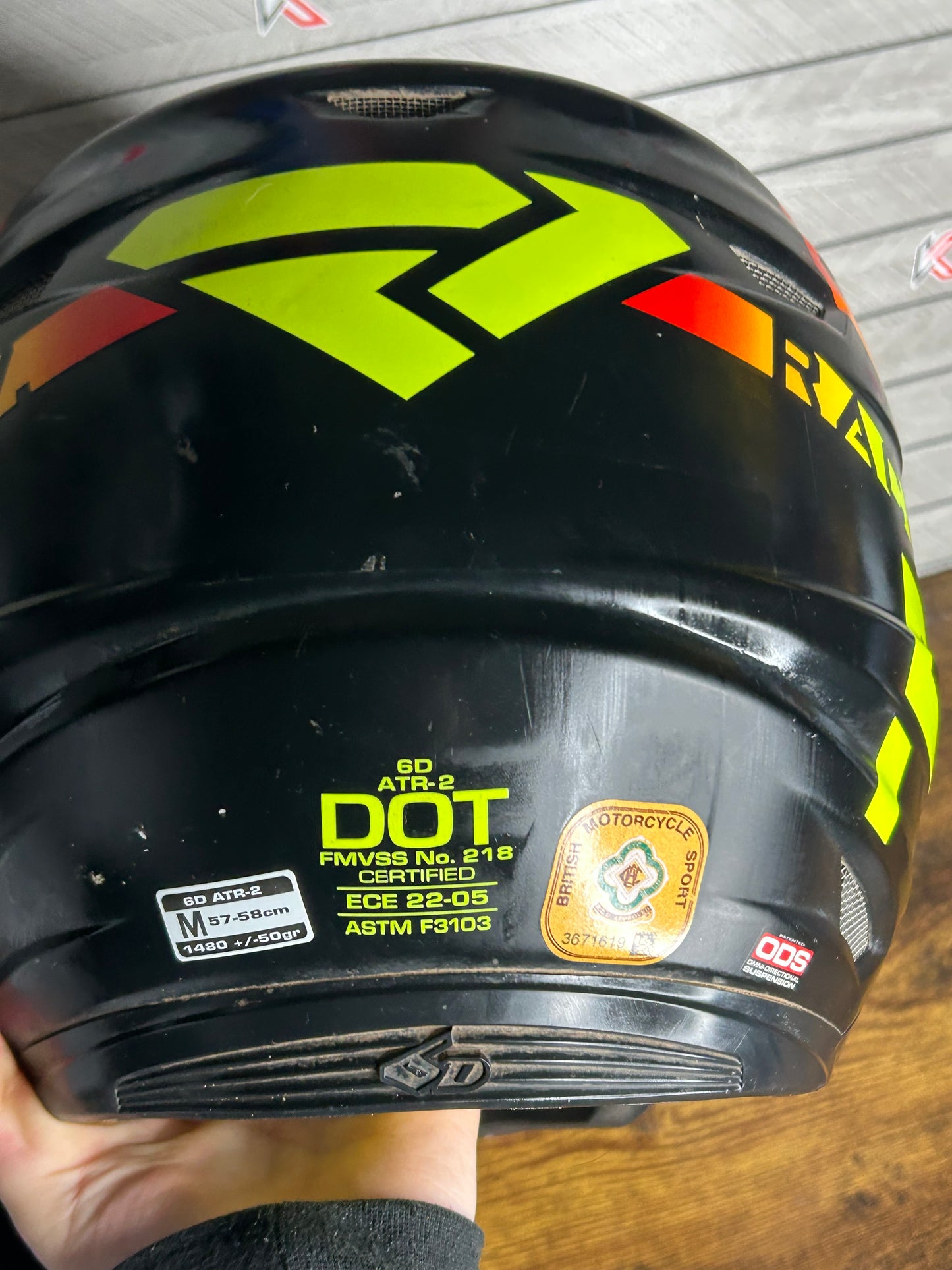 6D ATR-2 57-58cm Pre-Owned