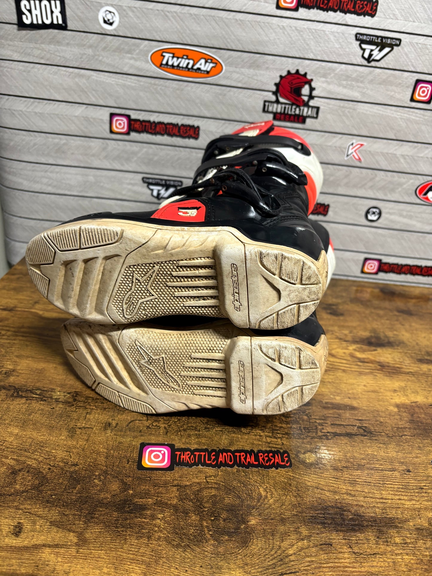 Alpinestars tech 3s uk2
