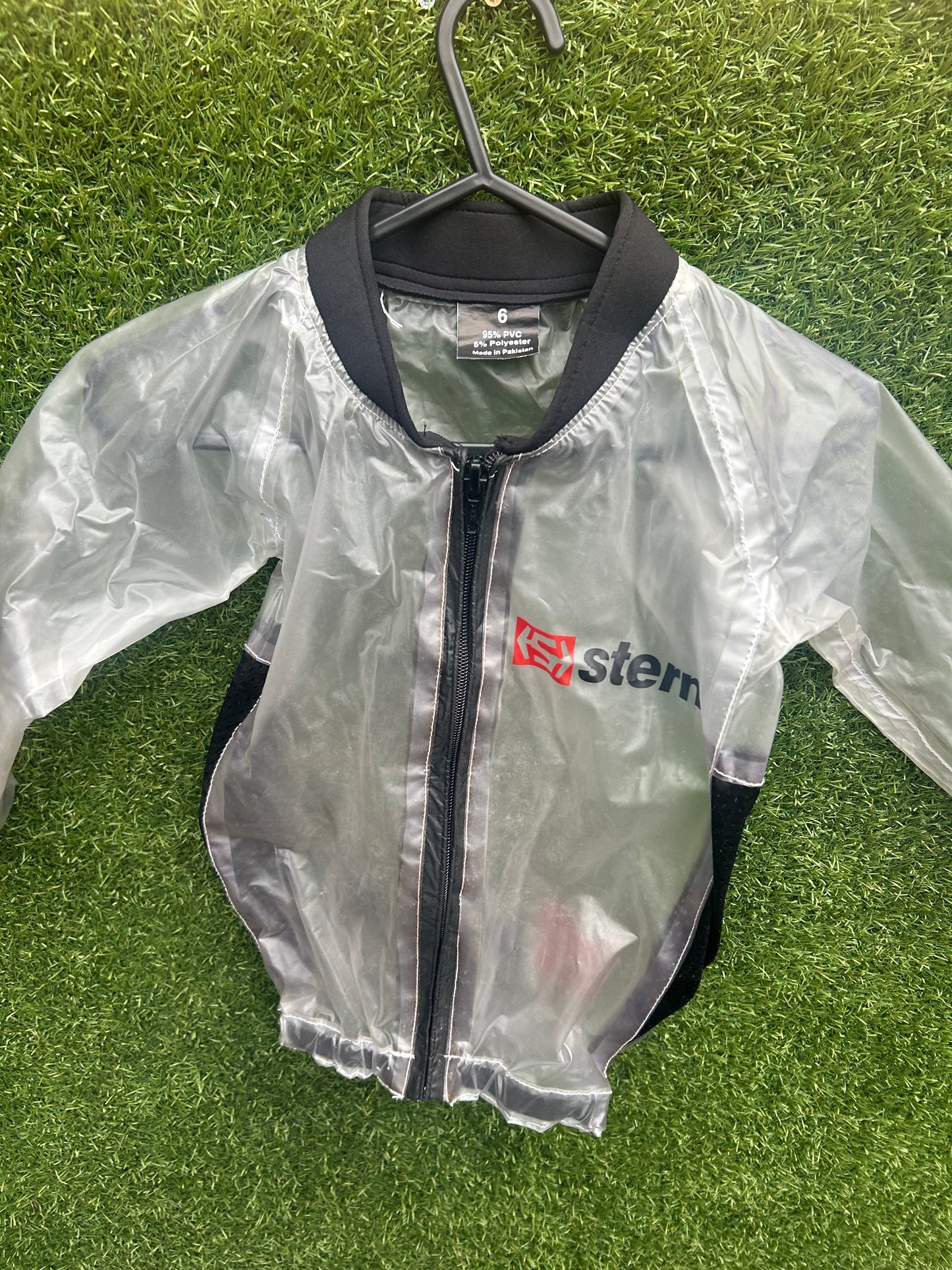 stern jacket age 6 pre-owned