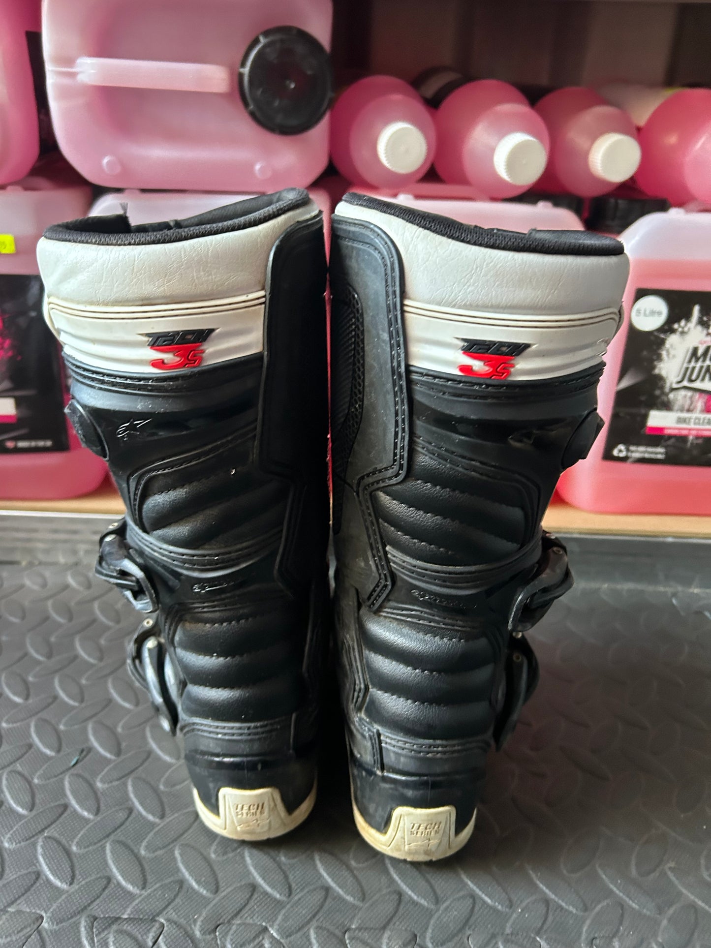 alpinestars tech 3 uk1