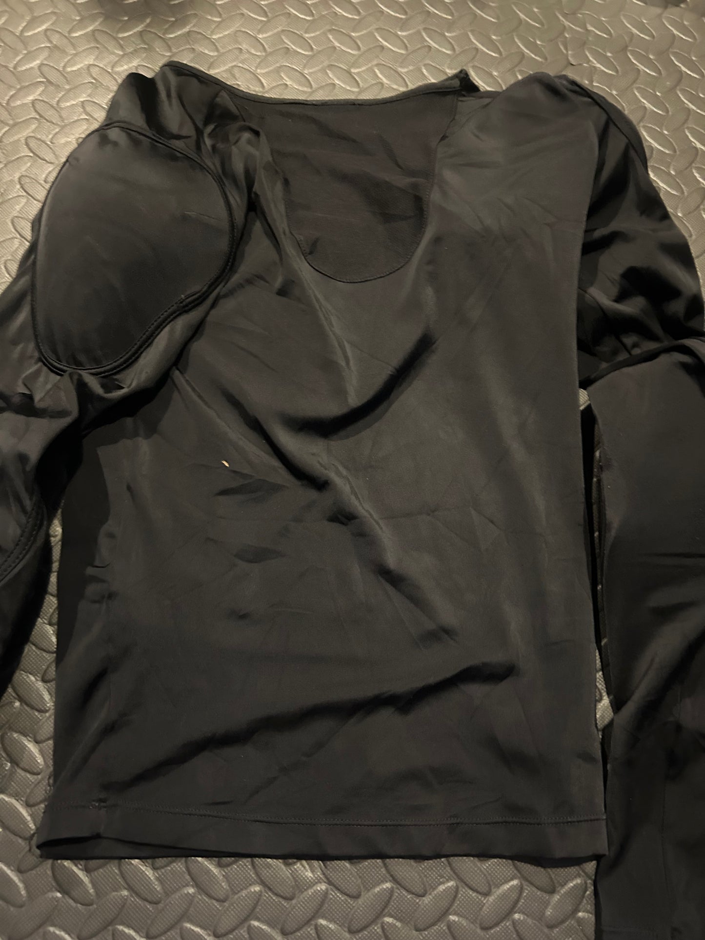 Sixsixone body protector