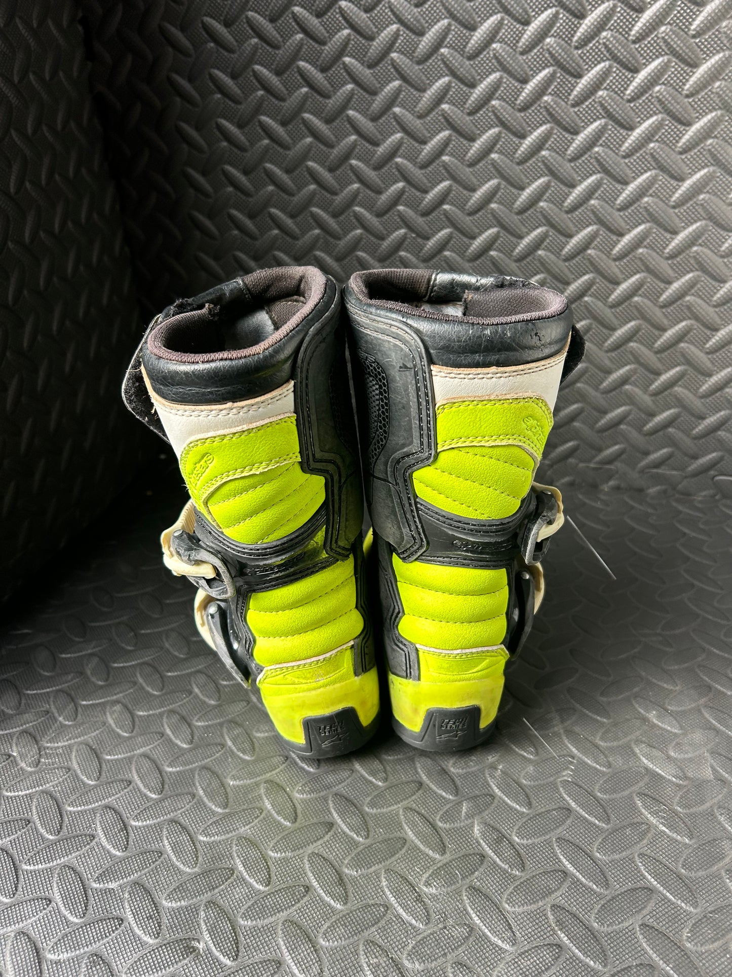 Alpinestars tech 3 uk11j