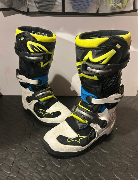 Alpinestars boots