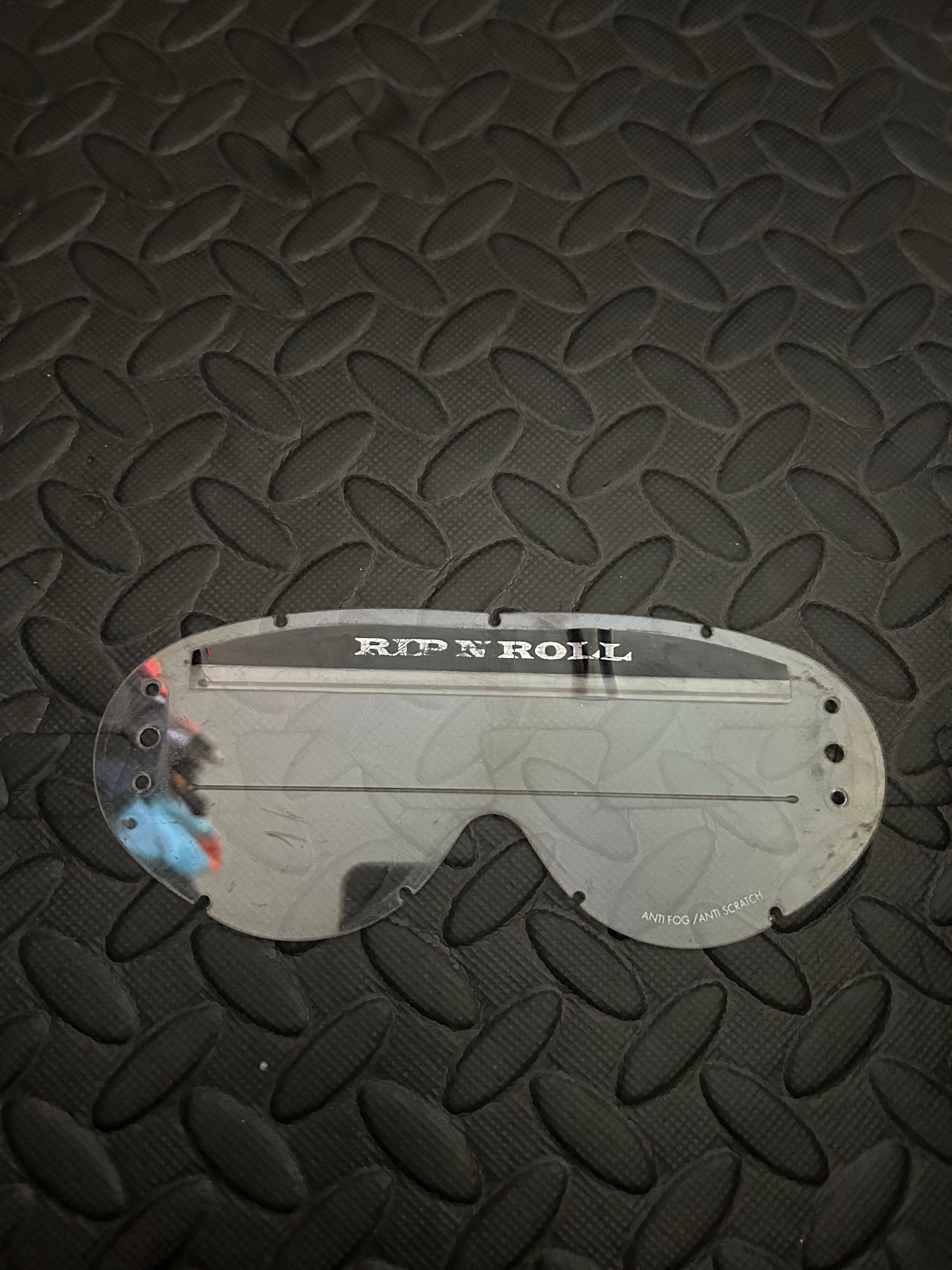 Rip n roll hybrid lens
