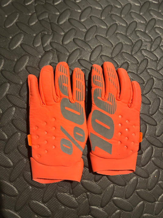 100% brisker gloves youth medium