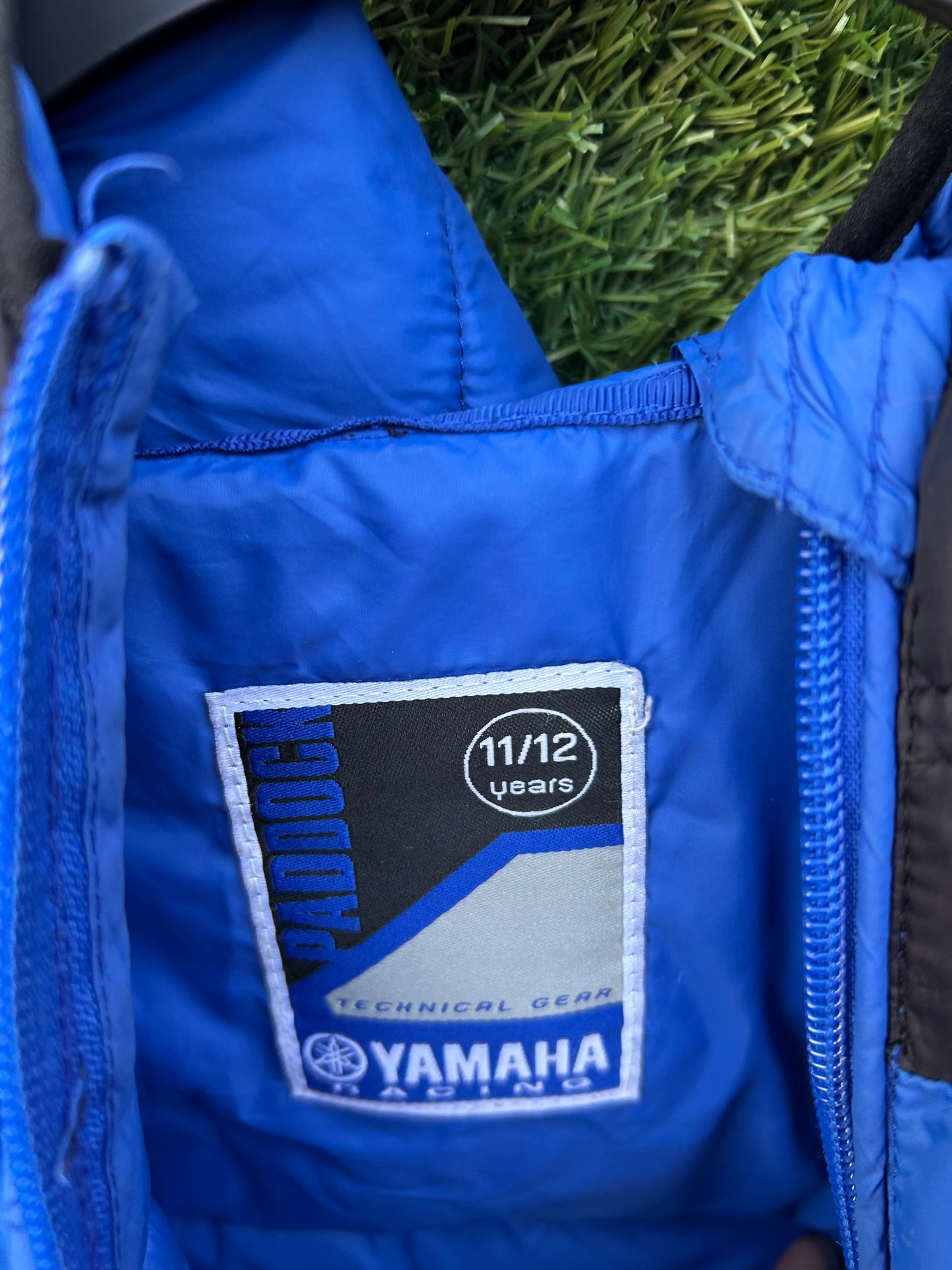 yamaha coat age 11/12