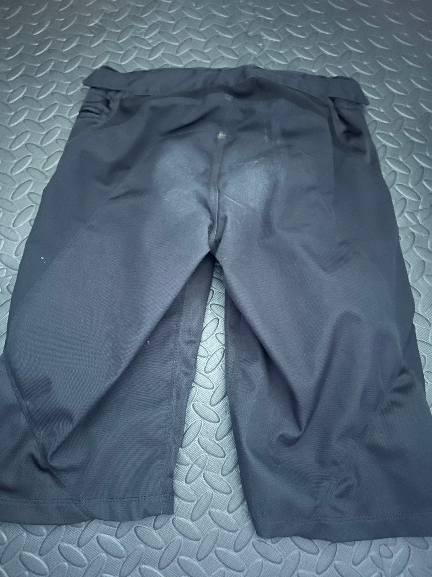 Troy Lee designs shorts 28”