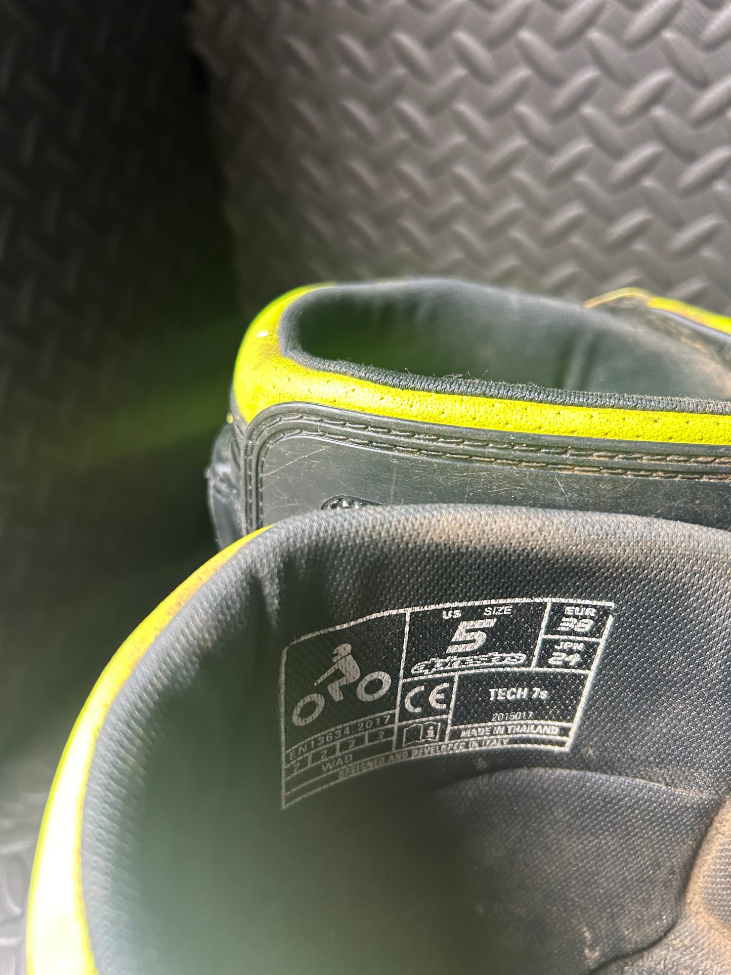 Alpinestars tech 7 uk4