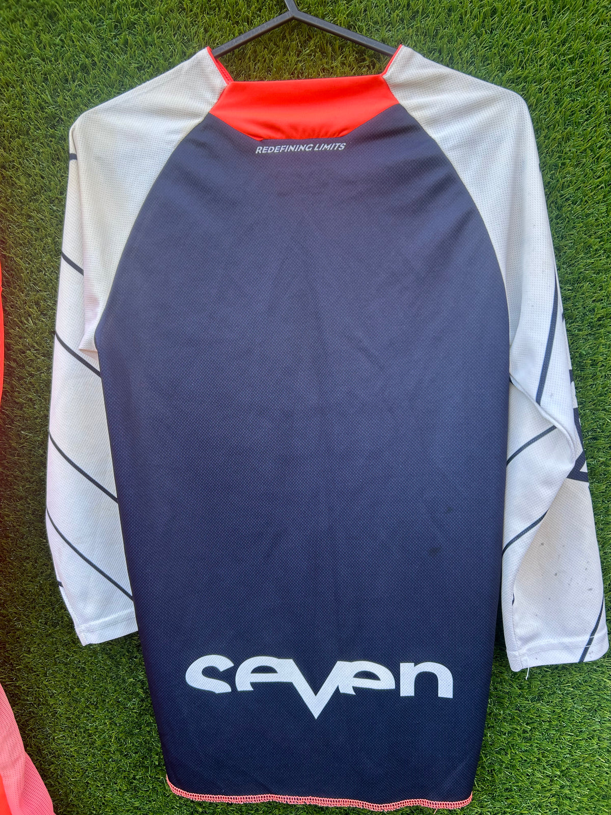 seven kit ym/26"