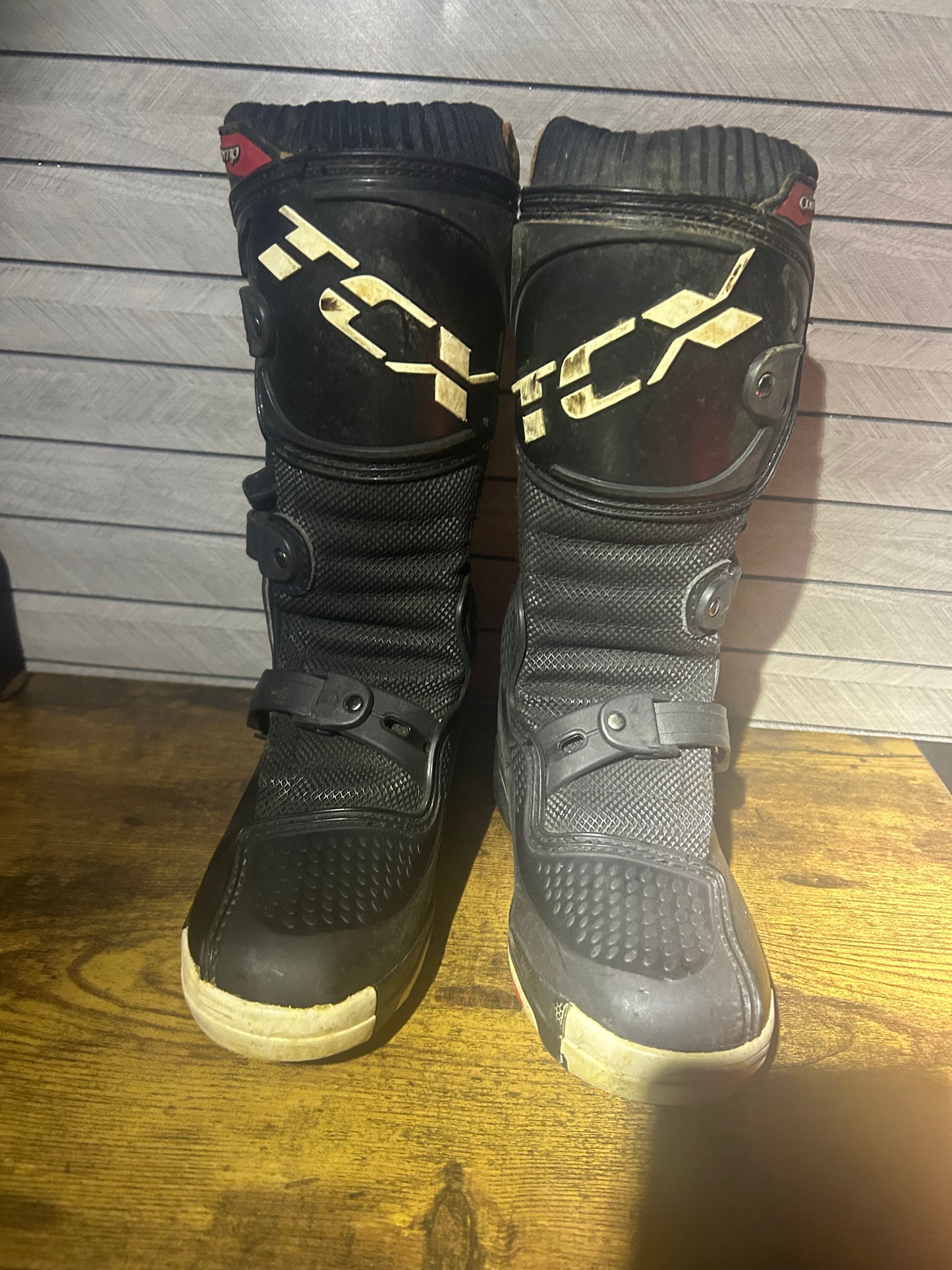tcx boots uk13