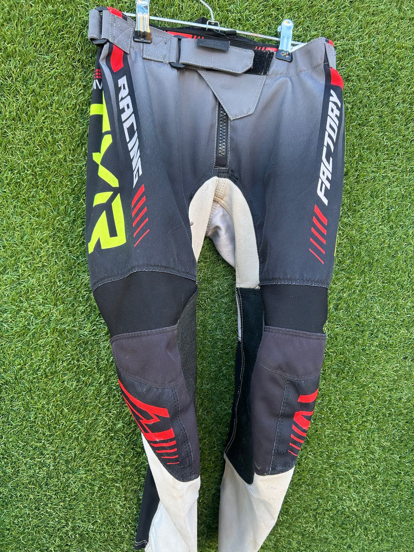 FXR pants 24"