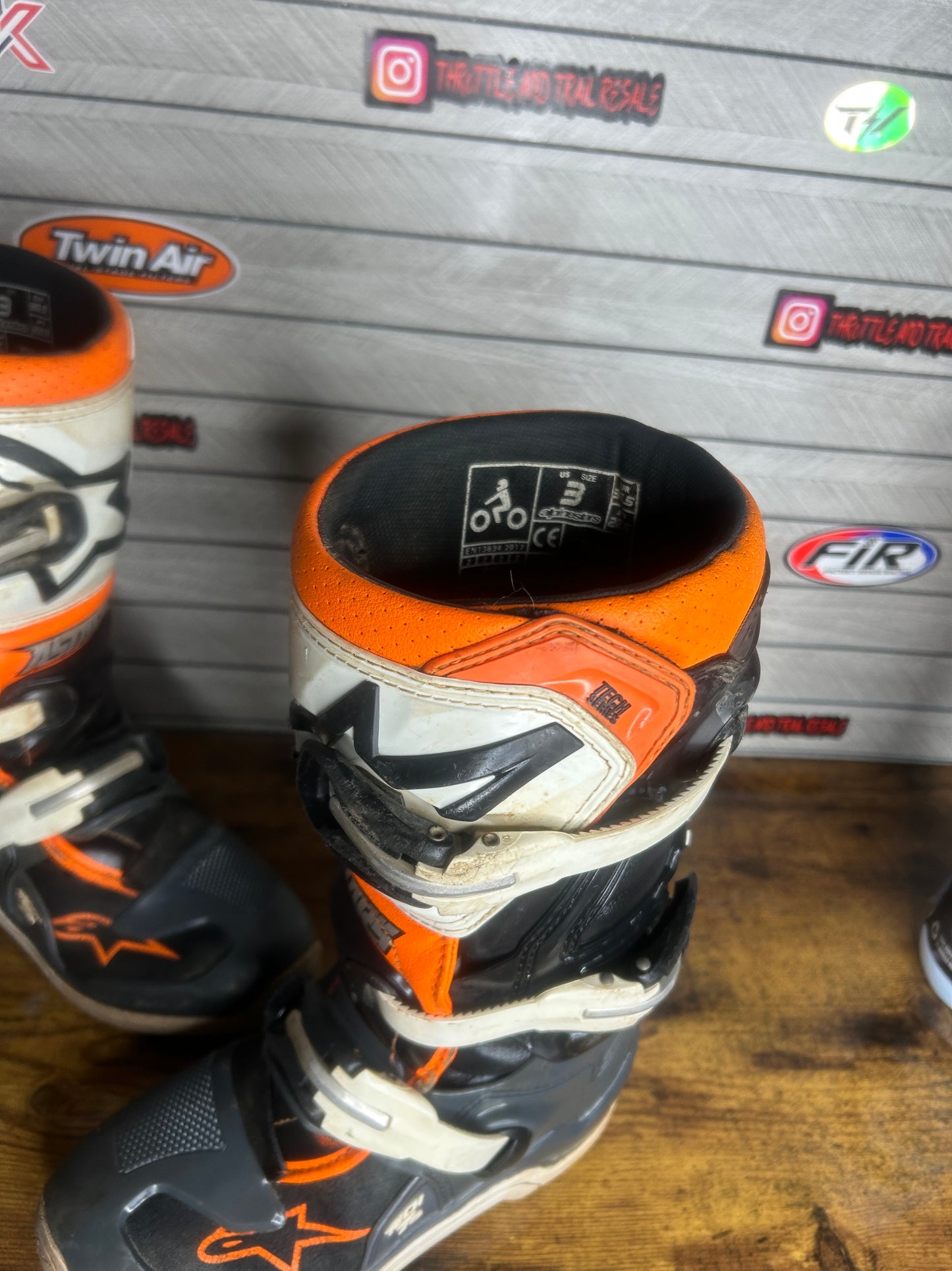 Alpinestars tech 7s uk2